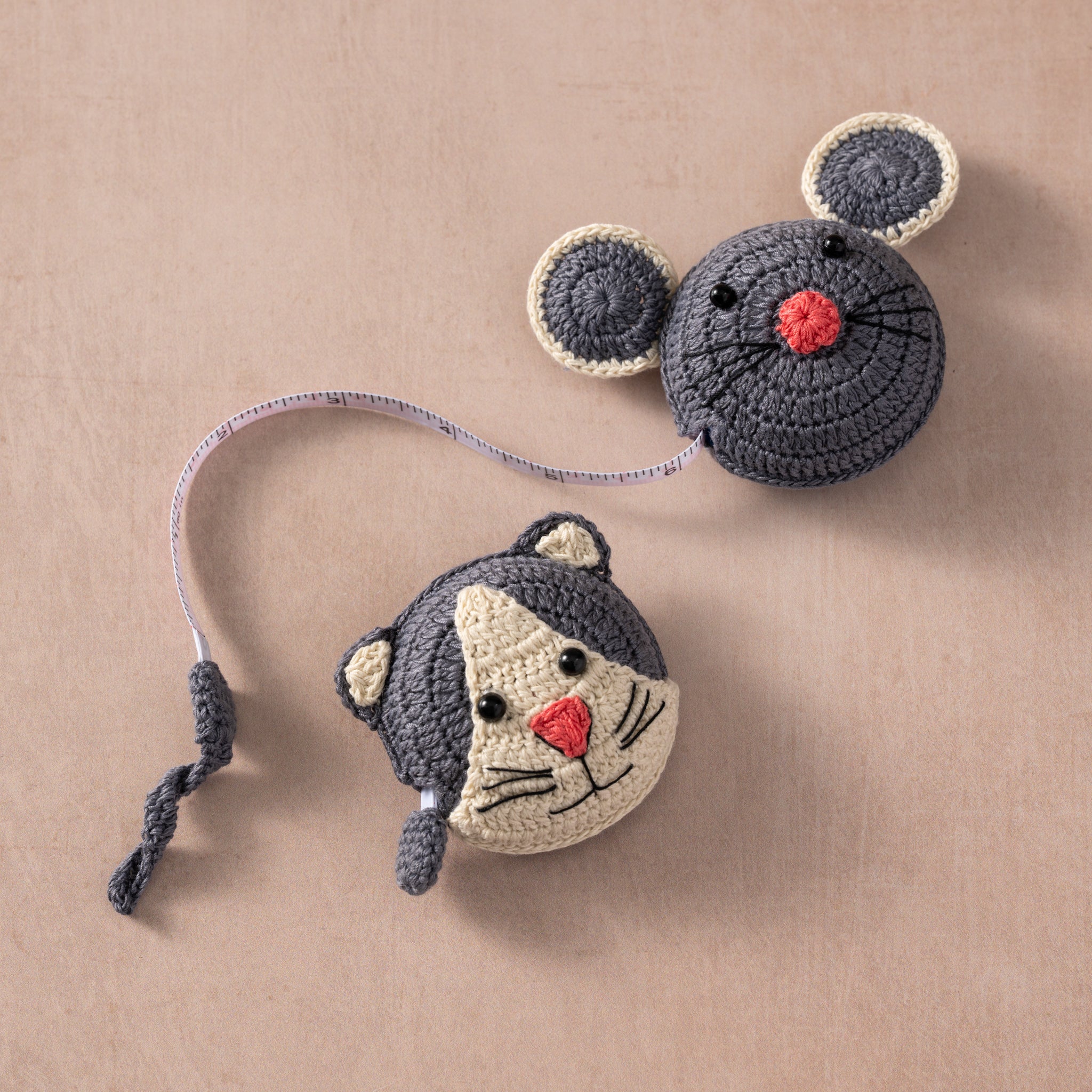 Bop Mouse Measuring Tape - Image 4