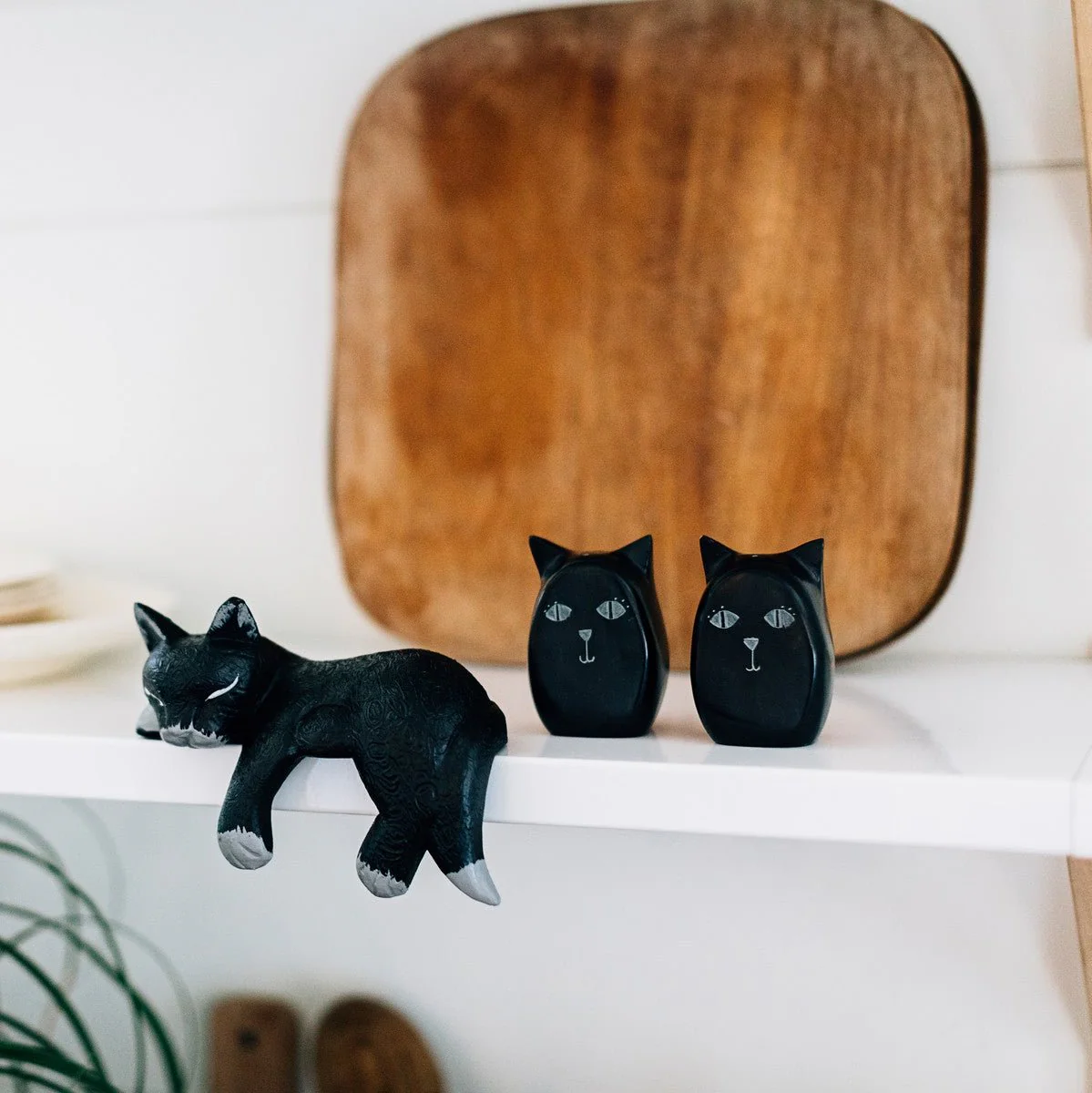 Cat Salt & Pepper Shakers - Image 2