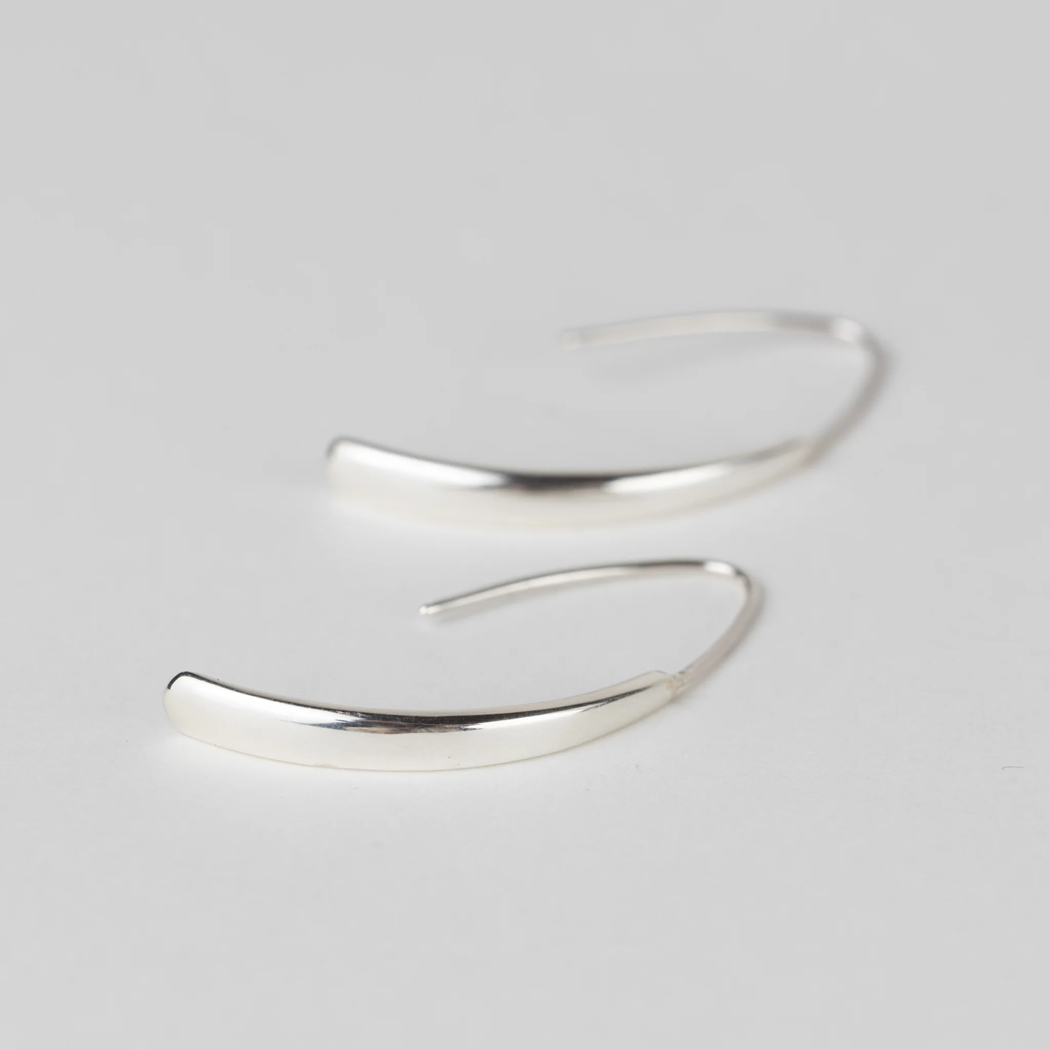 Damini Silver Teardrop Earrings - Image 4