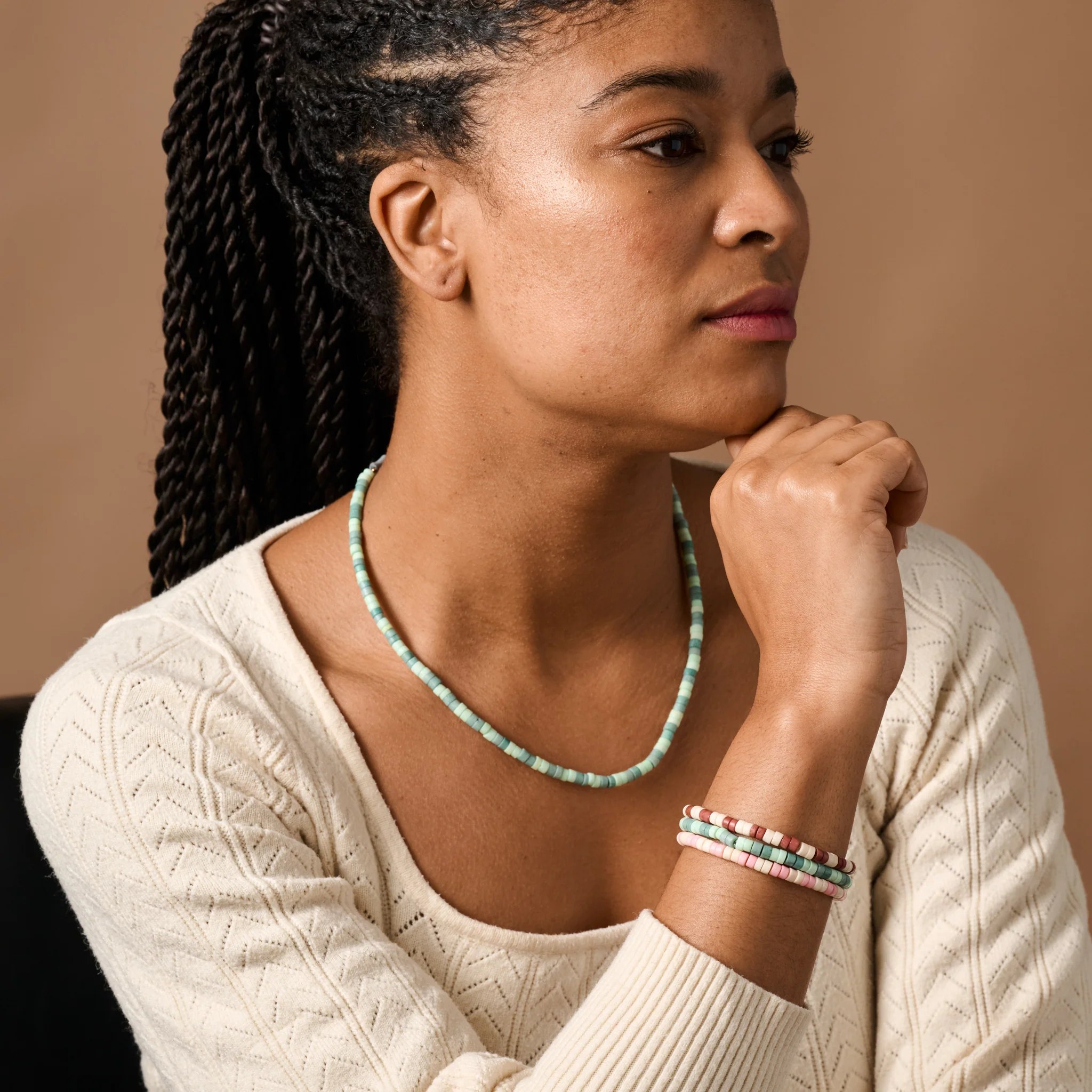 Dara Bone Bead Necklace - Light+Dark Green - Image 4