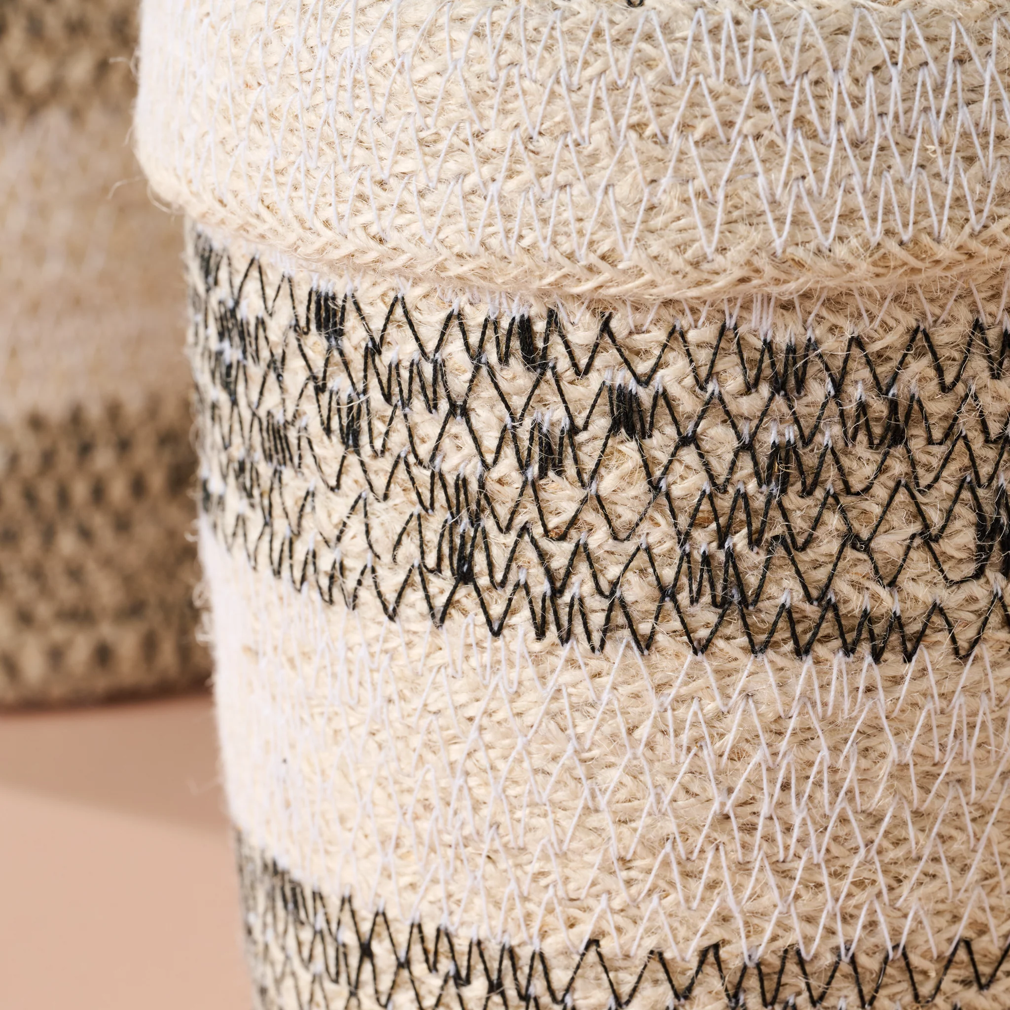 Dorakata Stitched Jute Basket with Lid - Image 3