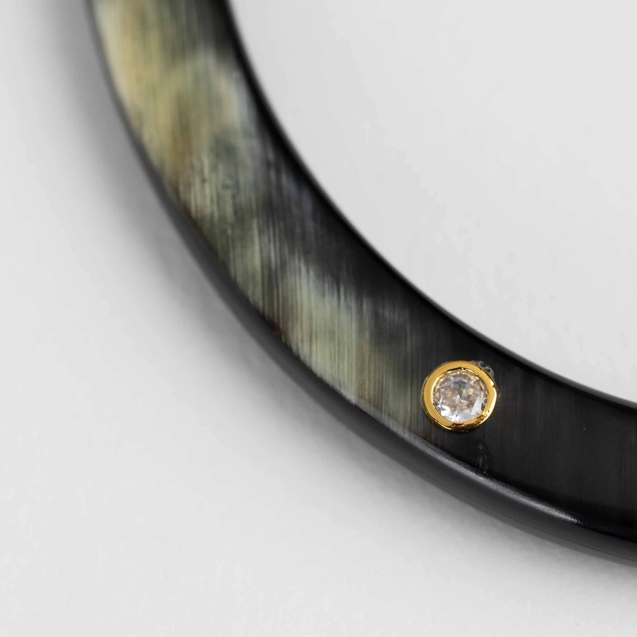 Duyen Tai Bangle - Image 3