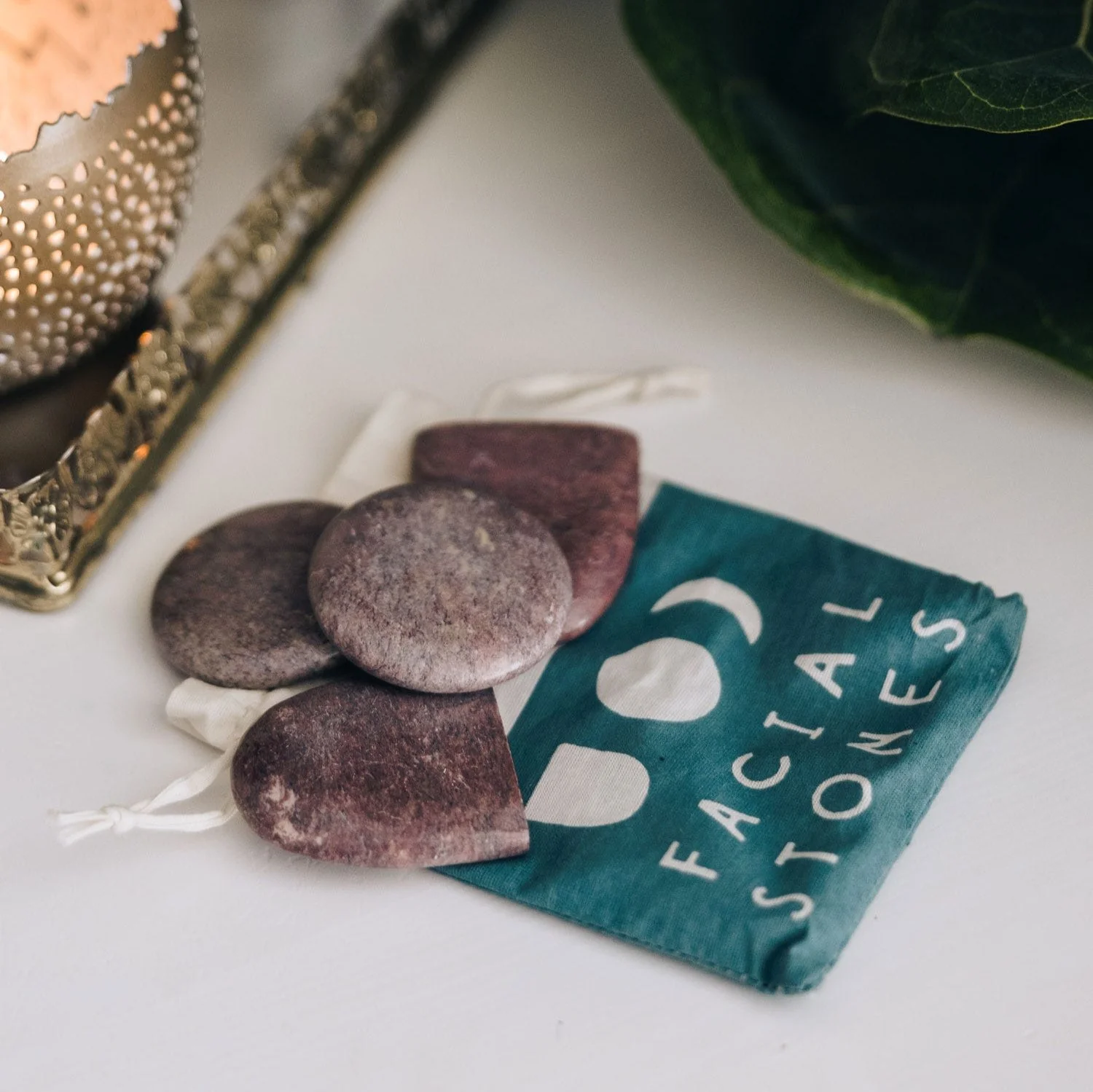 Face Massage Stone Set - Image 3