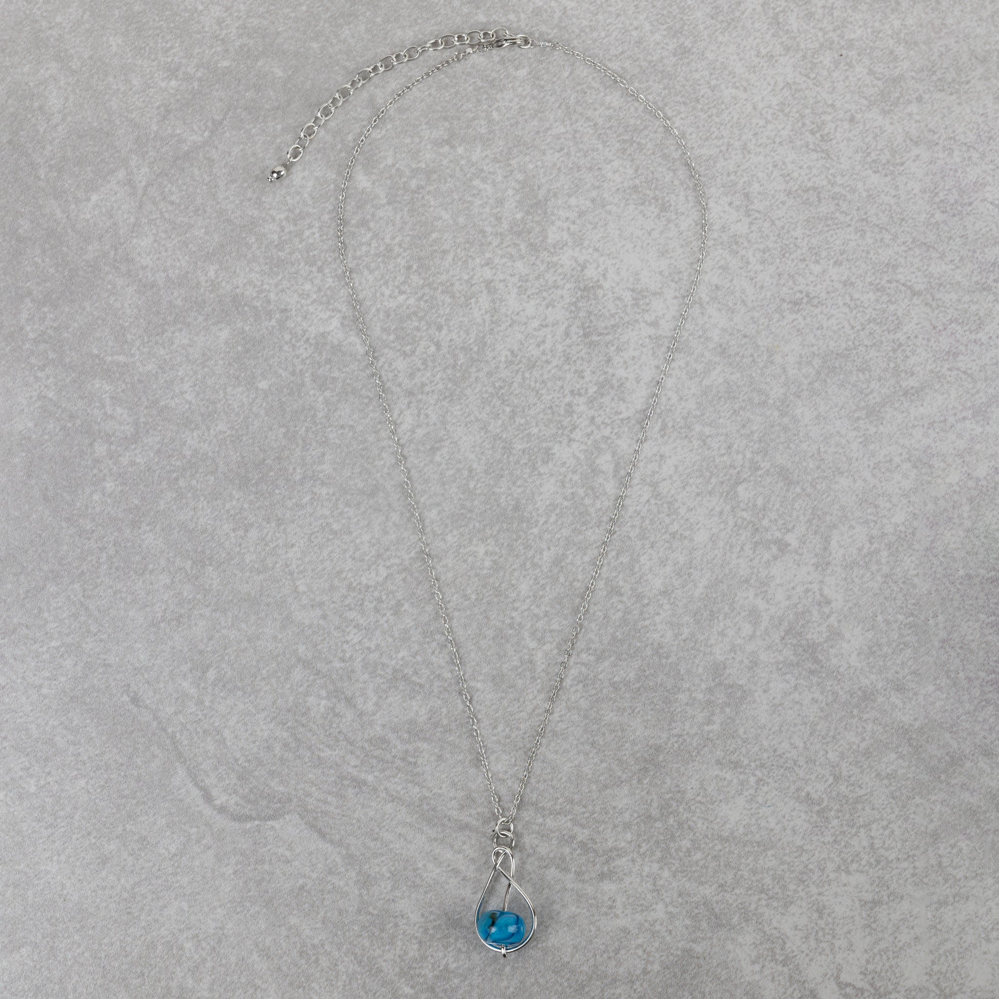 Isai Pendant Necklace - Image 3