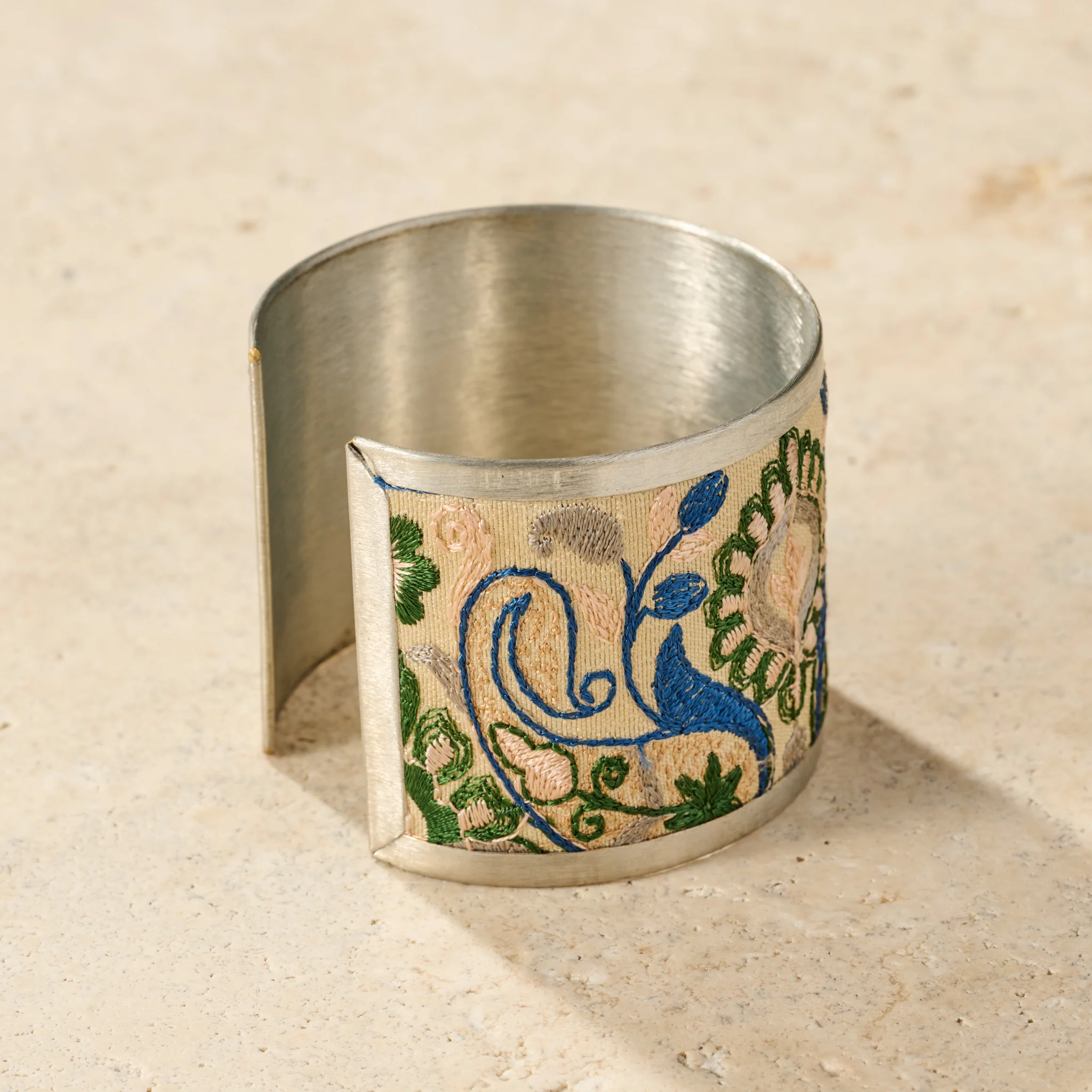 Jabardasta Silk Embroidered Cuff - Image 3