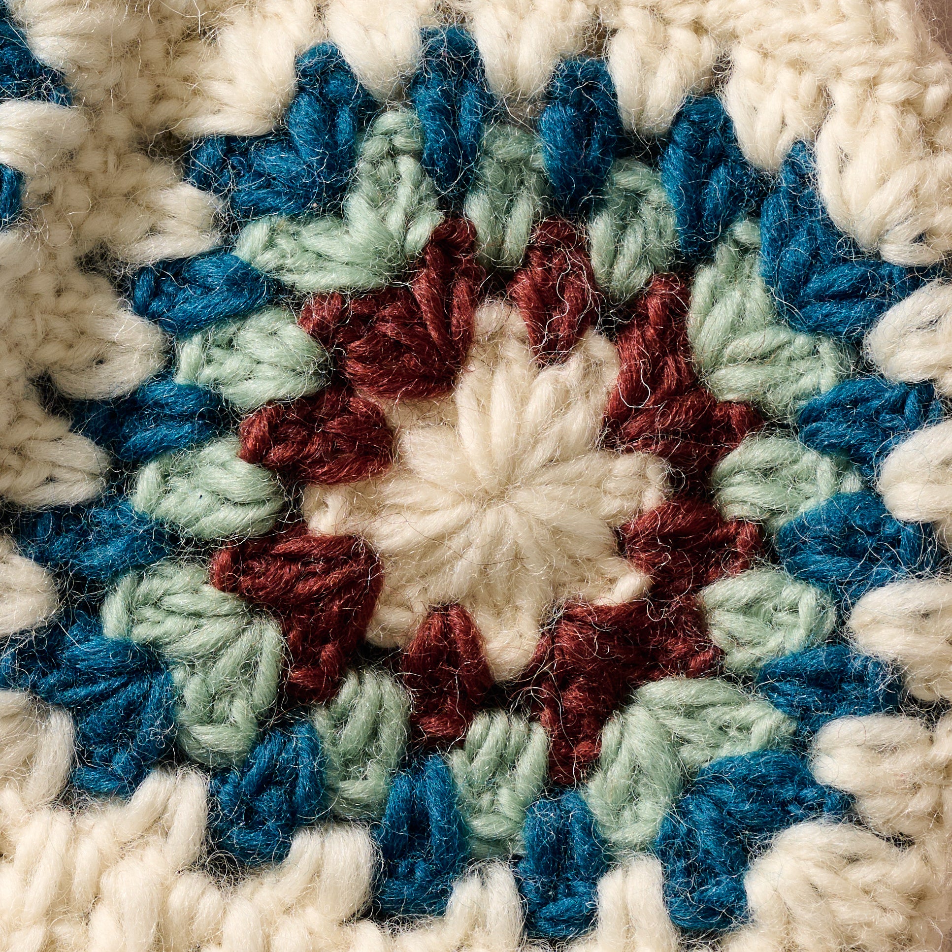 Jado Granny Square Hat - Image 3
