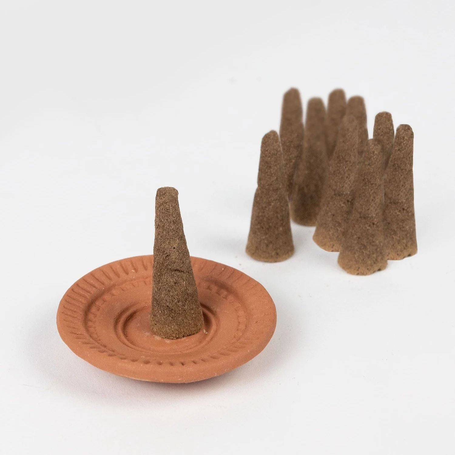 Jasmine Cone Incense Set - Image 2