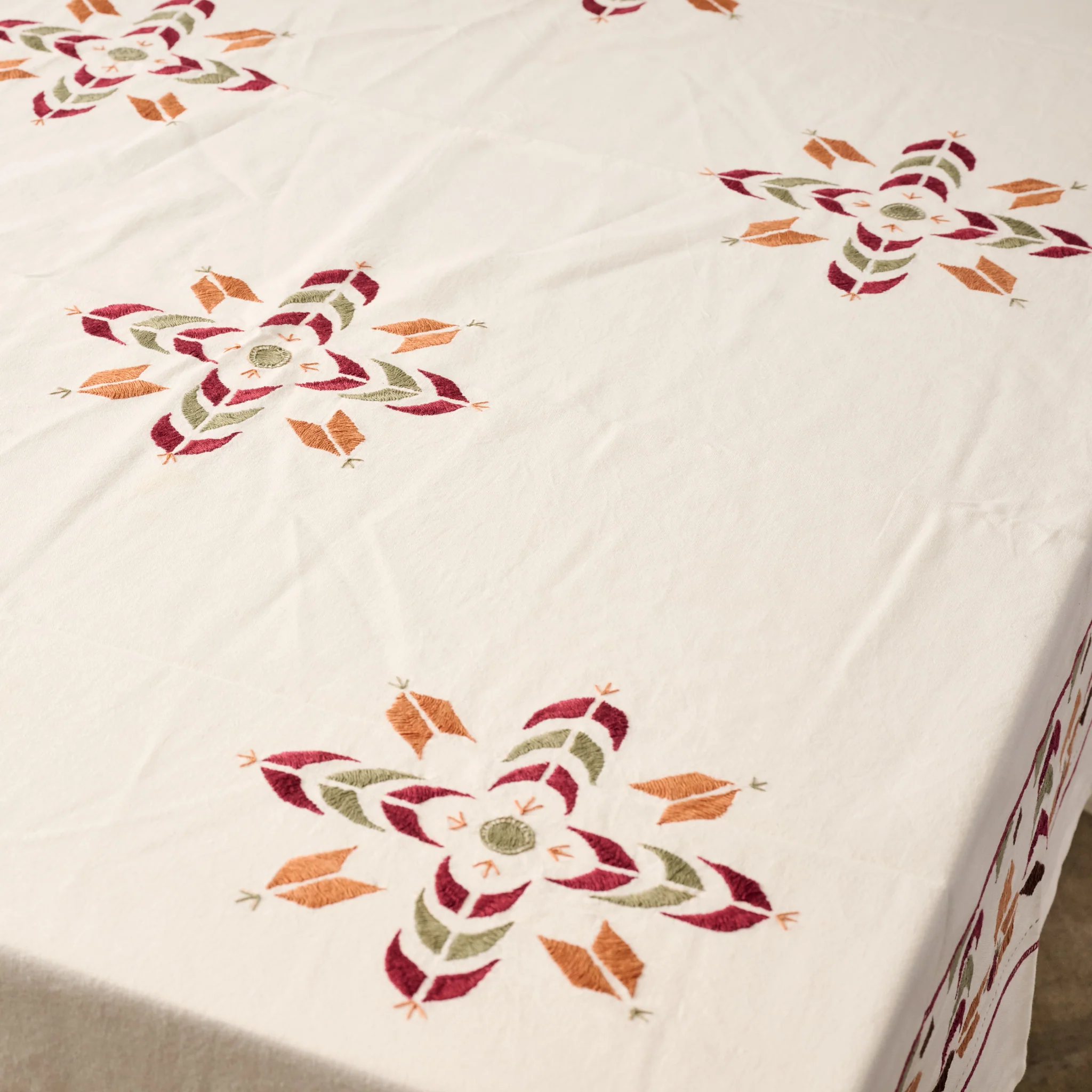 Jodana Embroidered Tablecloth - Image 4