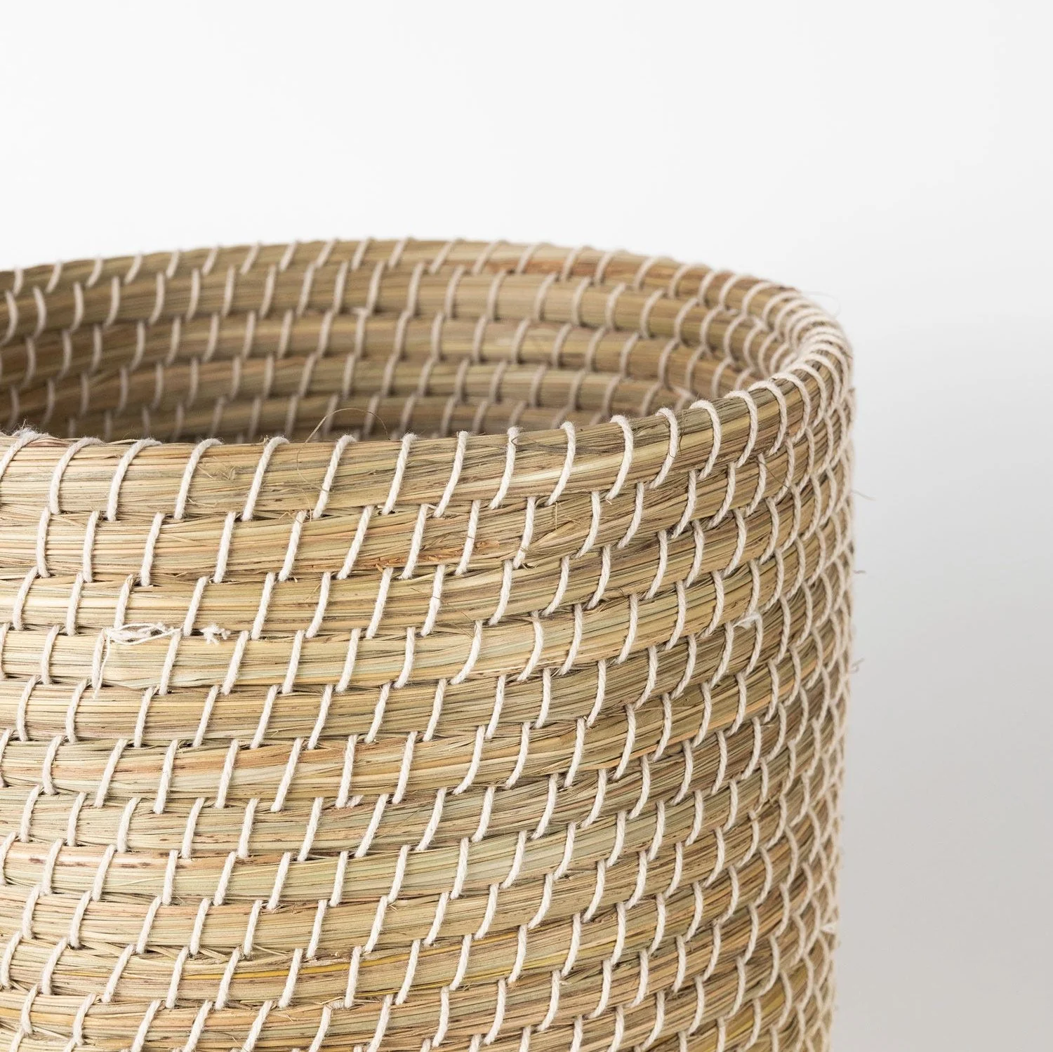 Kaisa Cylinder Basket - Image 4