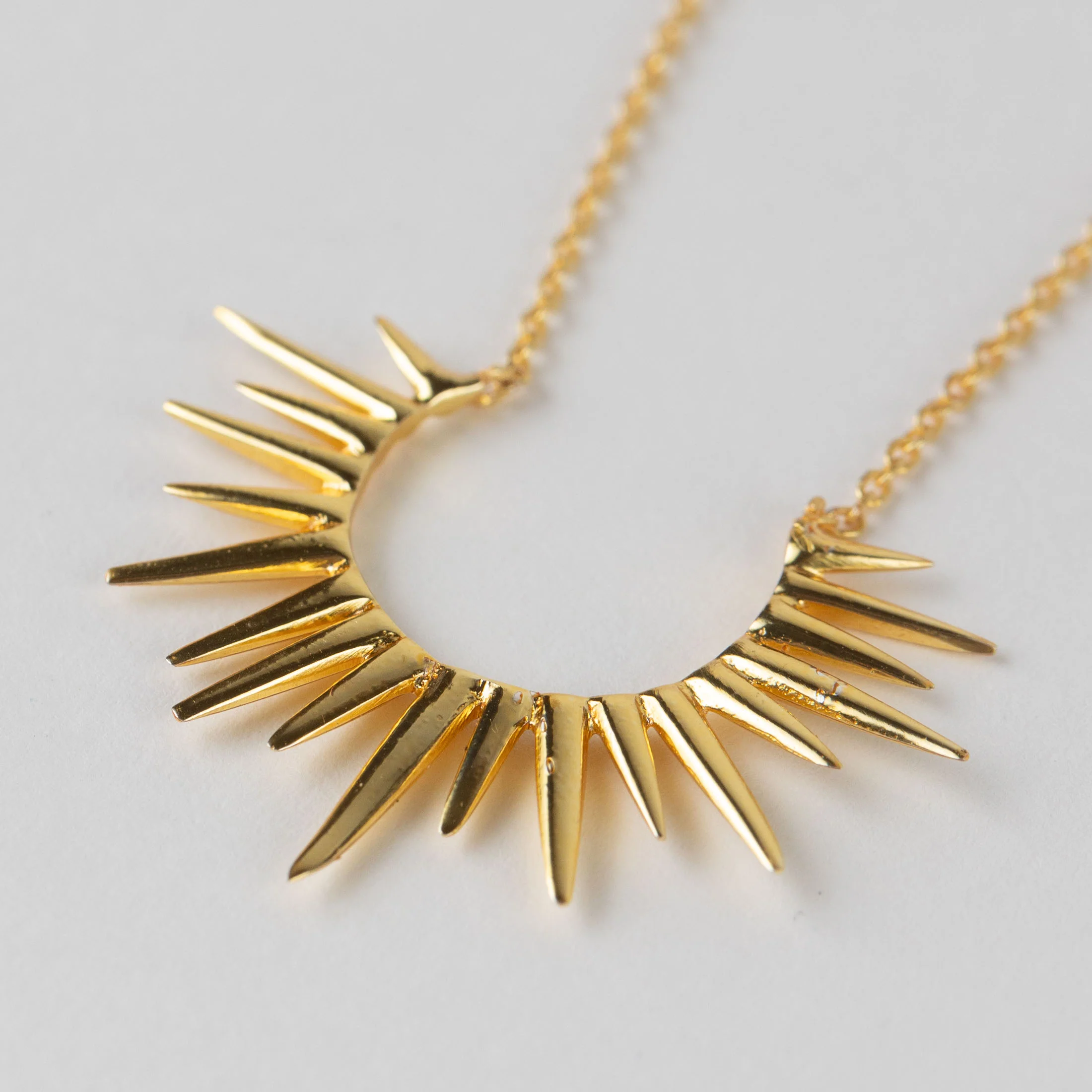 Kiranon Sunburst Gold Pendant Necklace - Image 3
