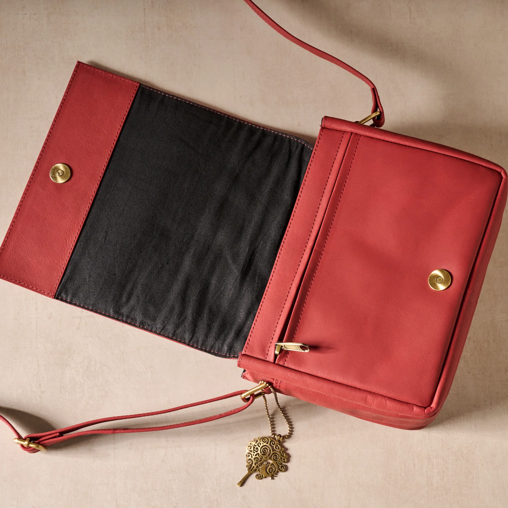 Kohra Embossed Leather Crossbody Bag - Image 3