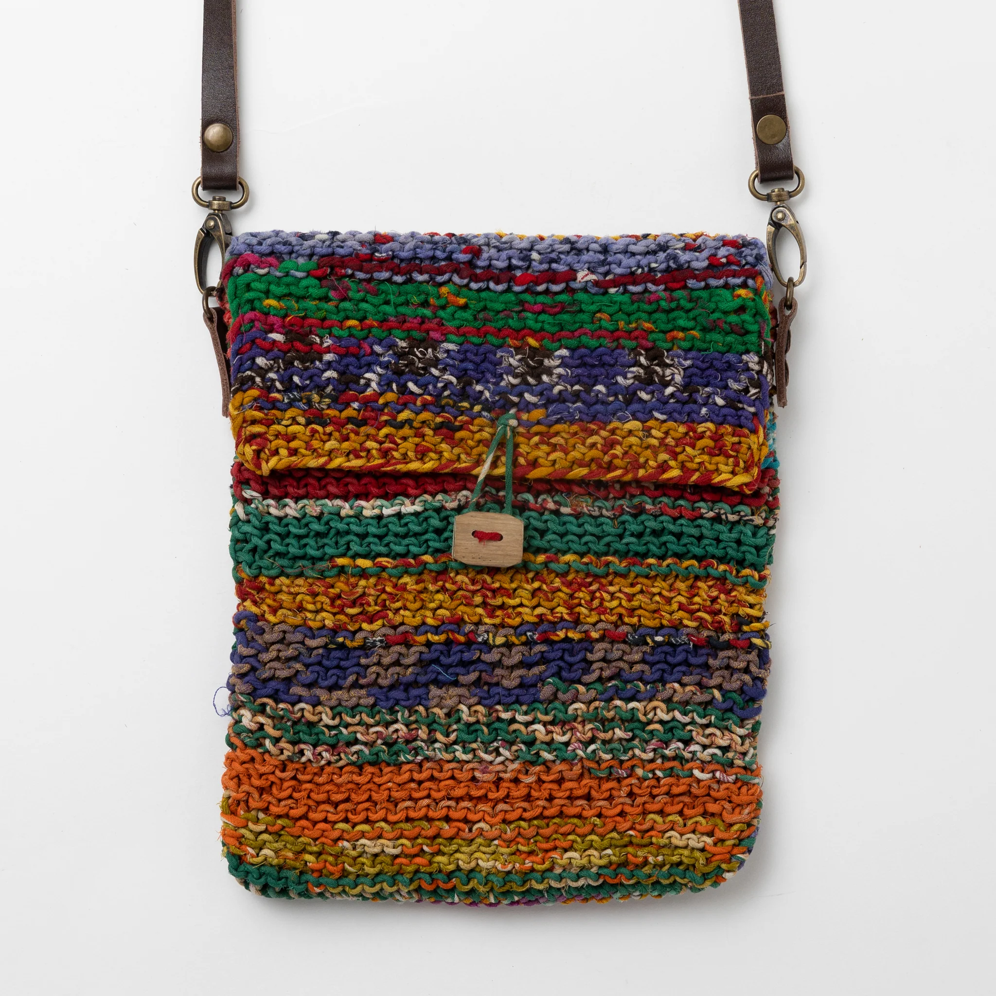 Naisha Sari Handknit Crossbody Bag - Image 3