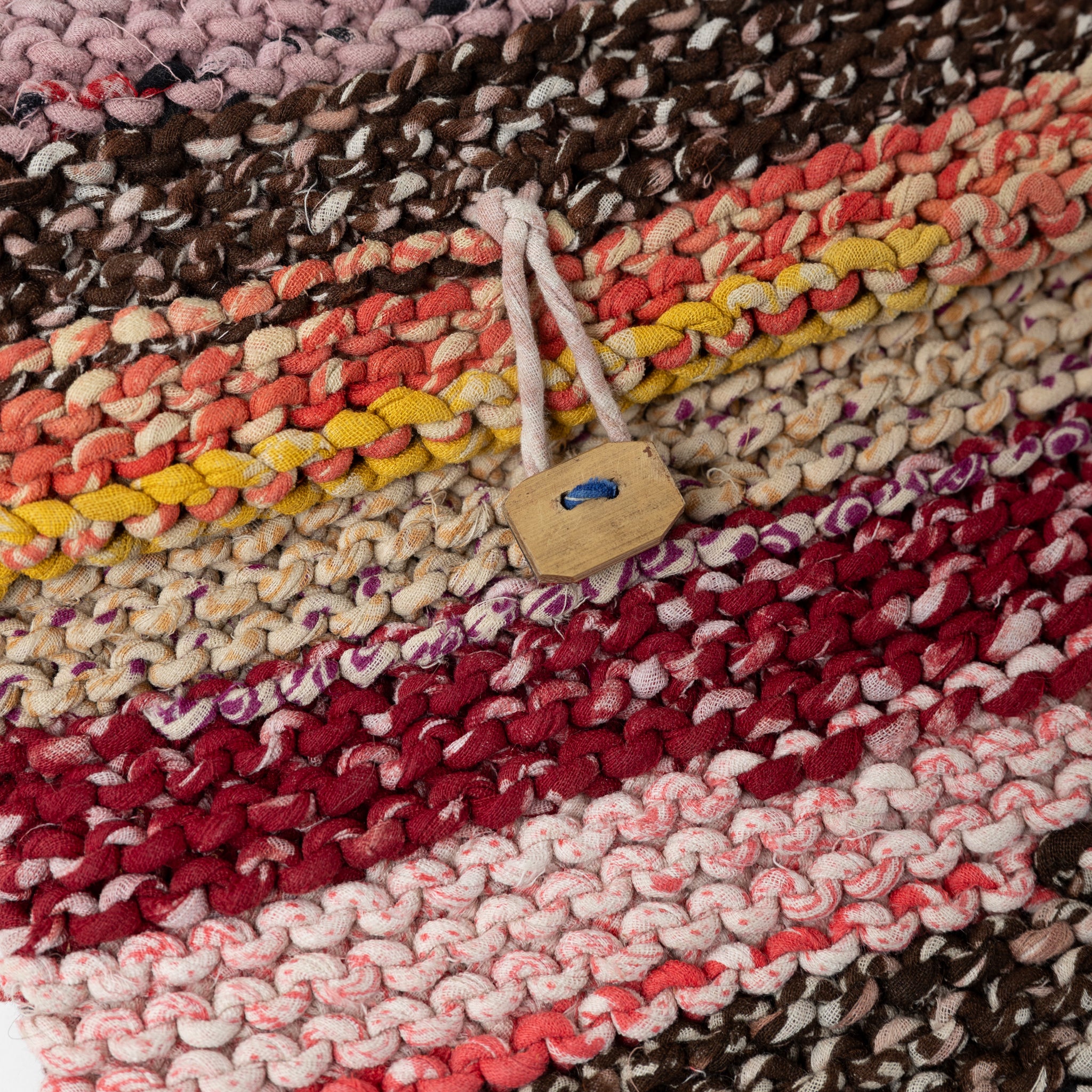 Naisha Sari Handknit Crossbody Bag - Image 8