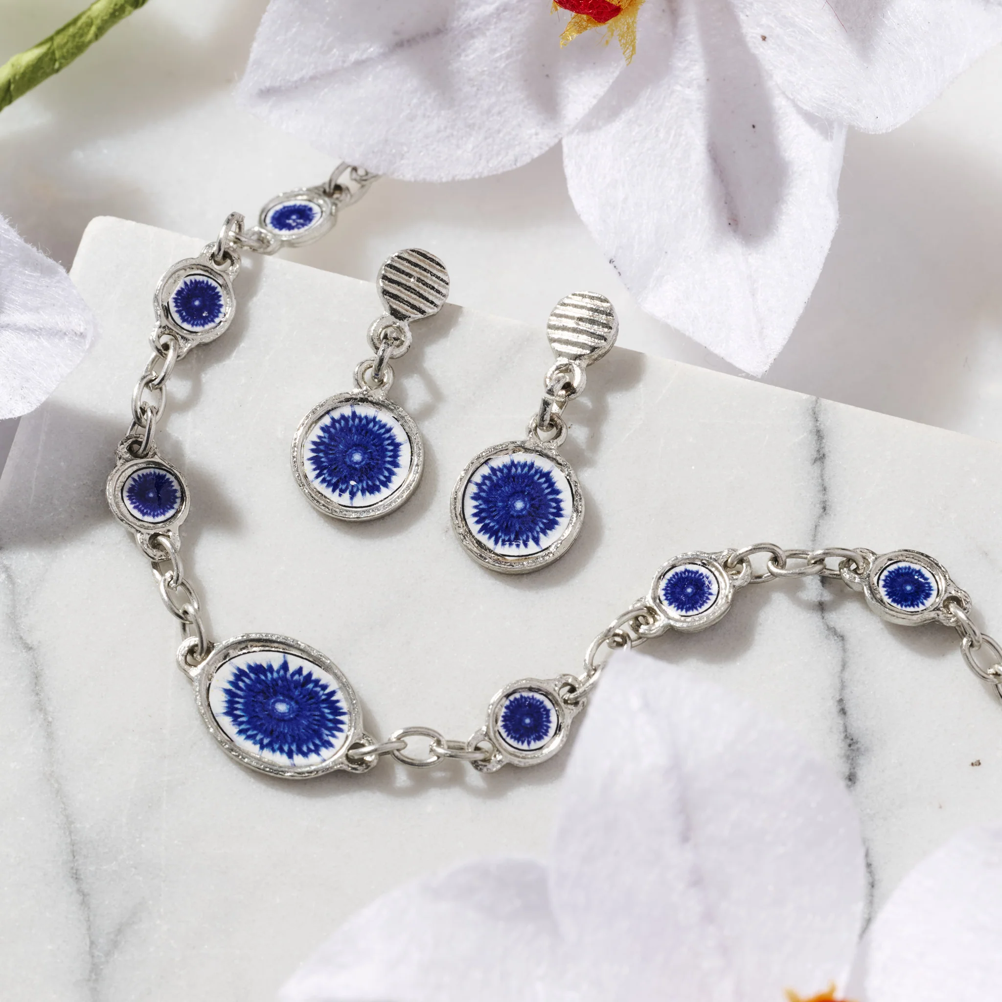 Neela Drop Earrings - Image 3