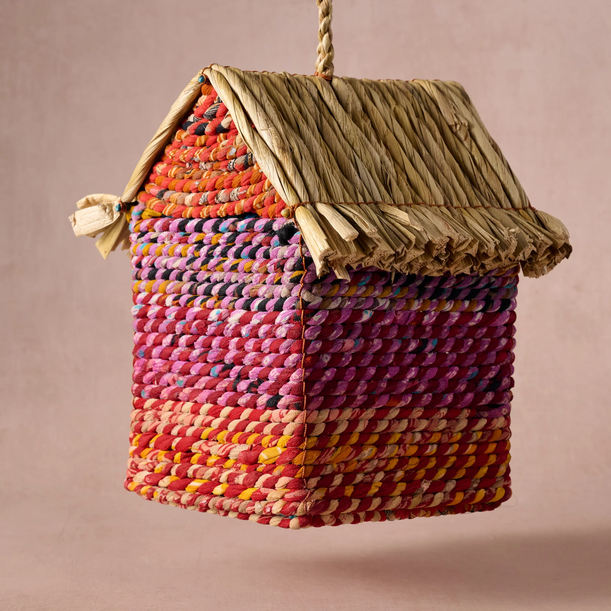 Nira Sari Bird House - Image 4