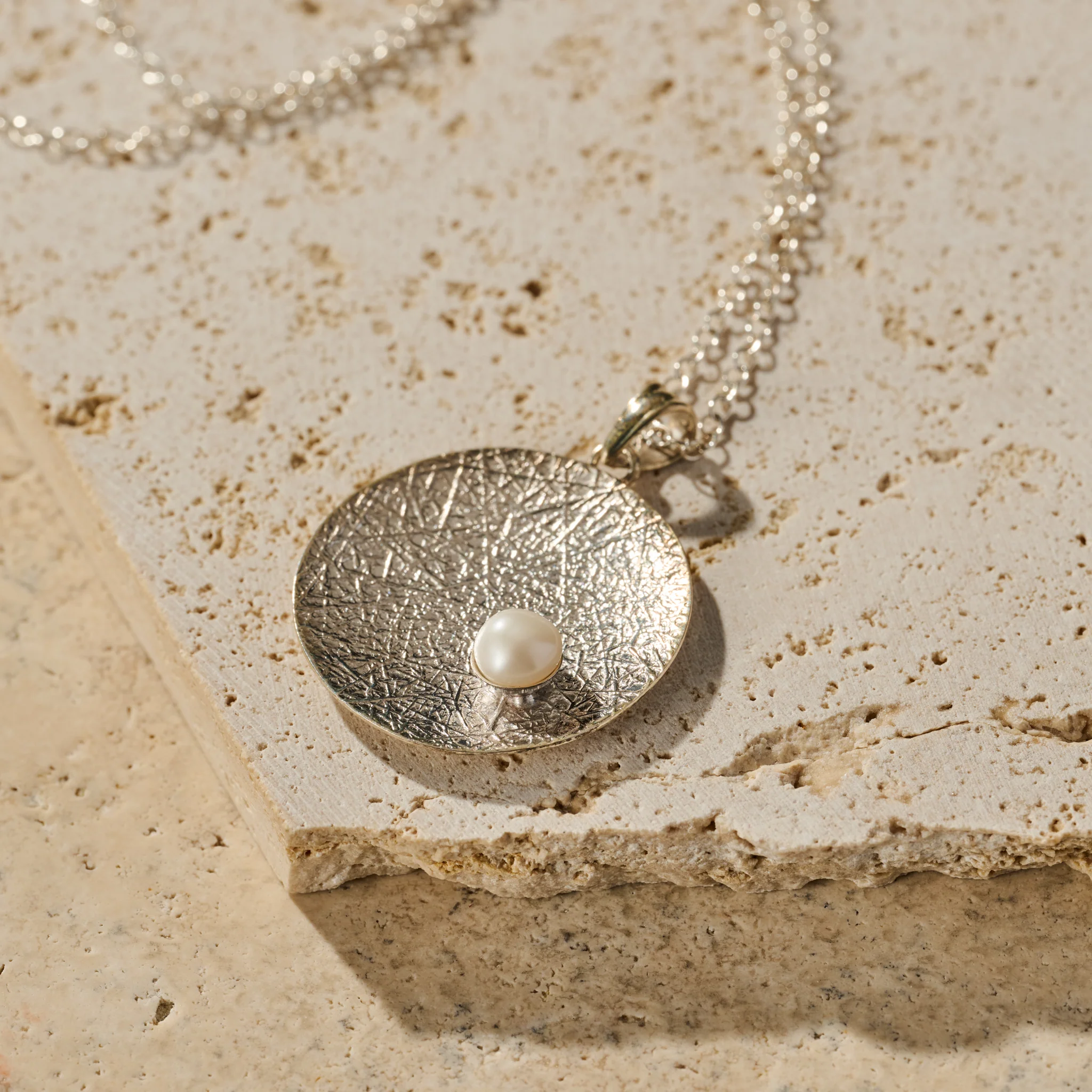 Nuna Silver and Pearl Necklace - Image 3