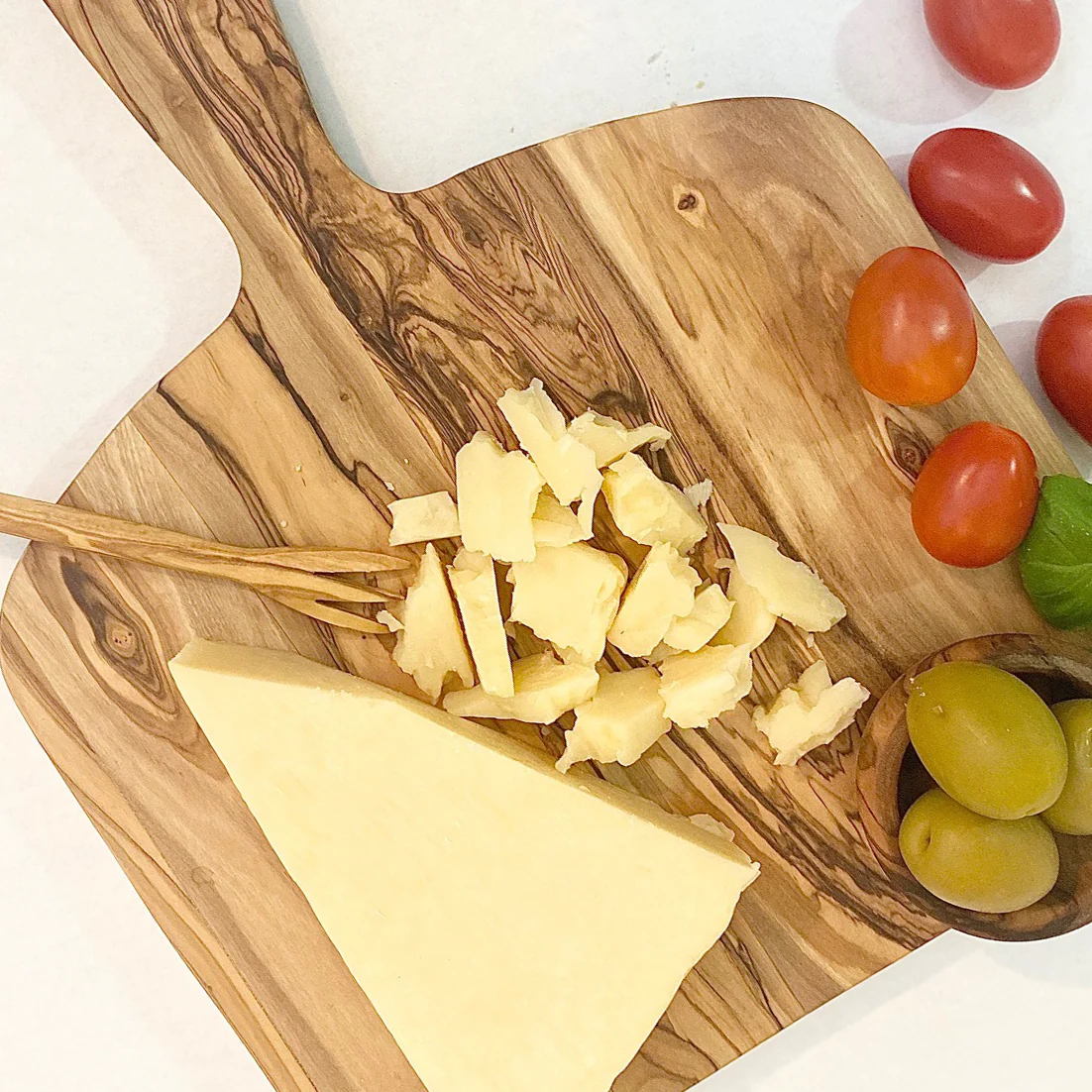 Qalil Olive Wood Cheese Board