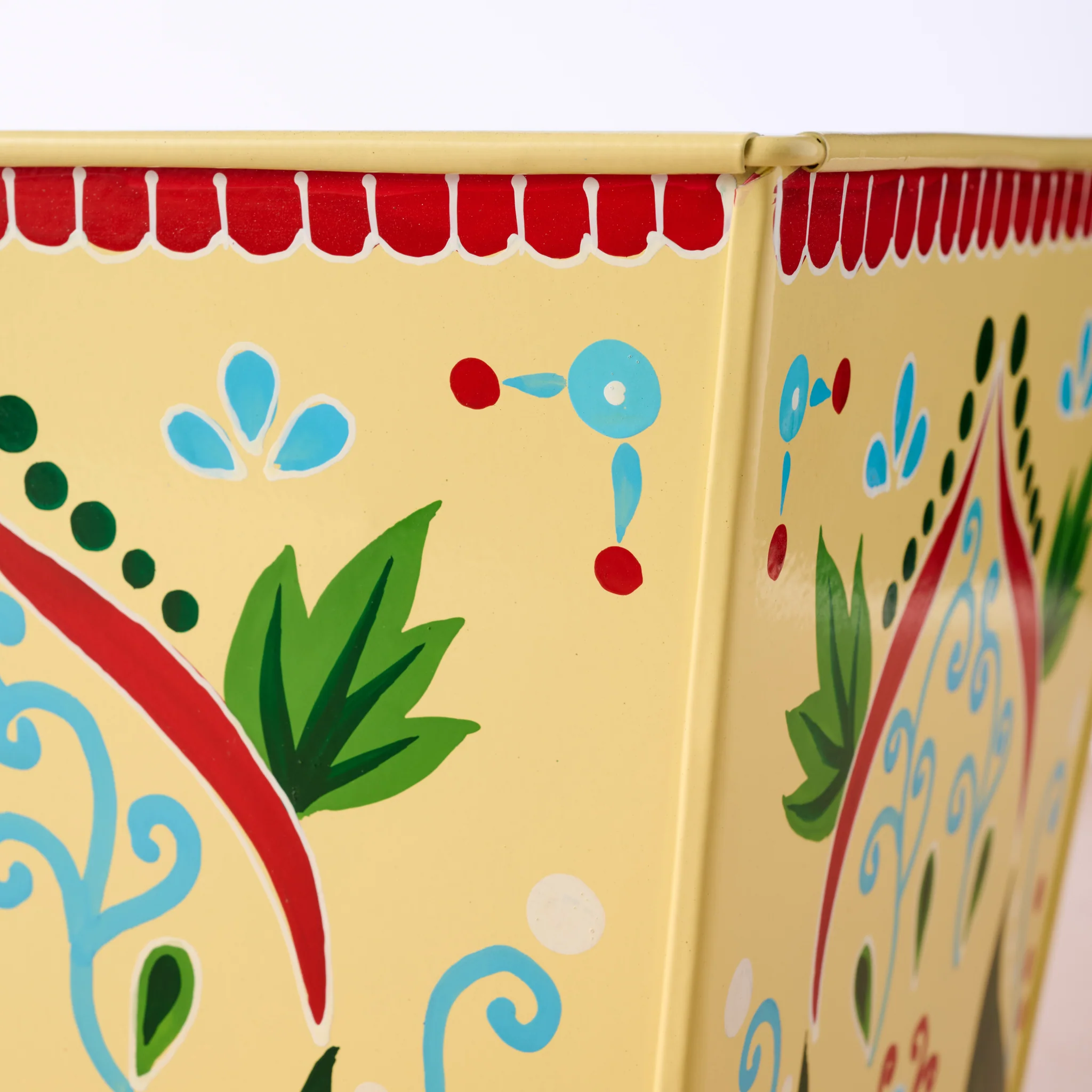 Pila Handpainted Planter - Image 2