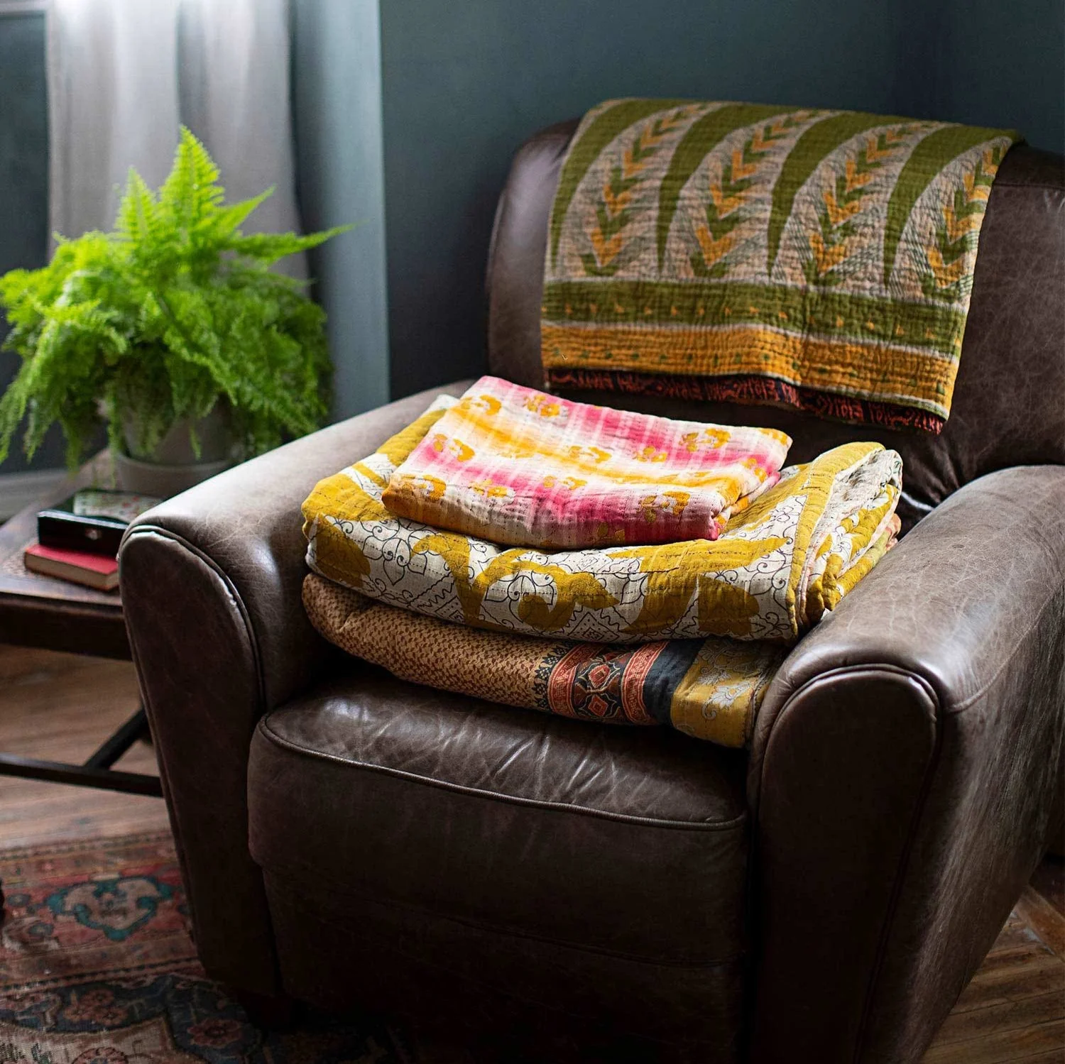 Sacred Sari Throw - Image 5