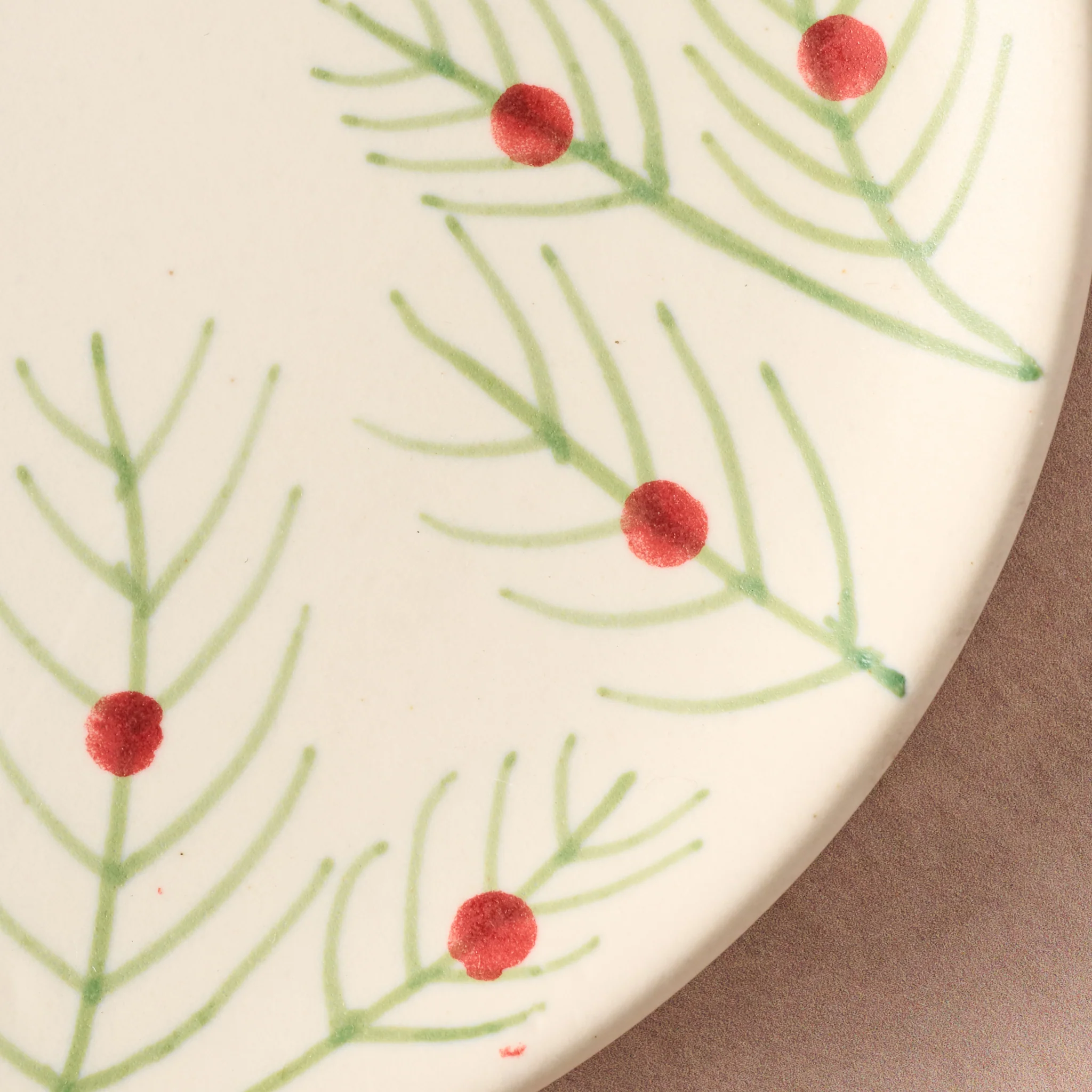 Sardee Holly Ceramic Appetizer Plate - Image 3