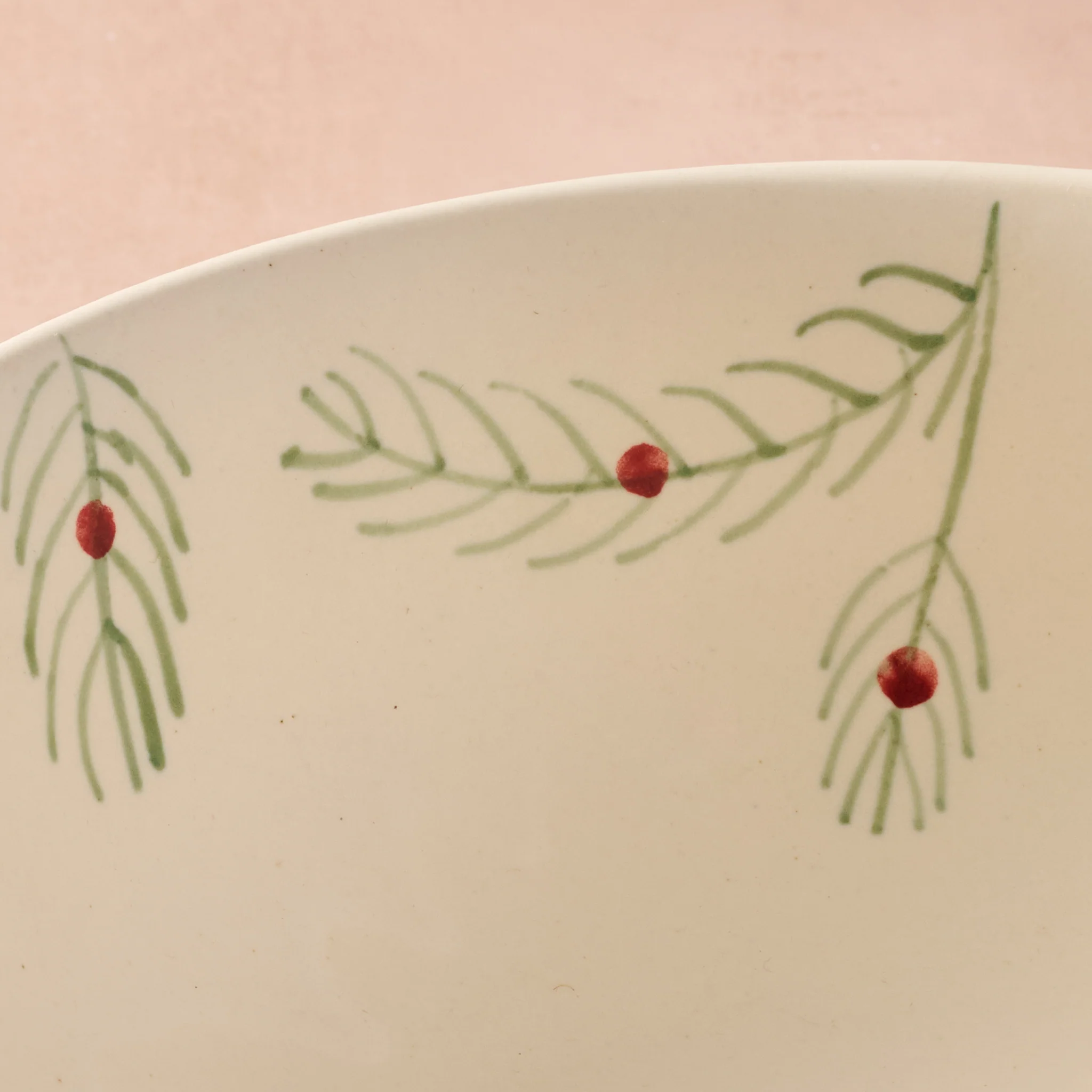 Sardee Holly Ceramic Serving Bowl - Image 3