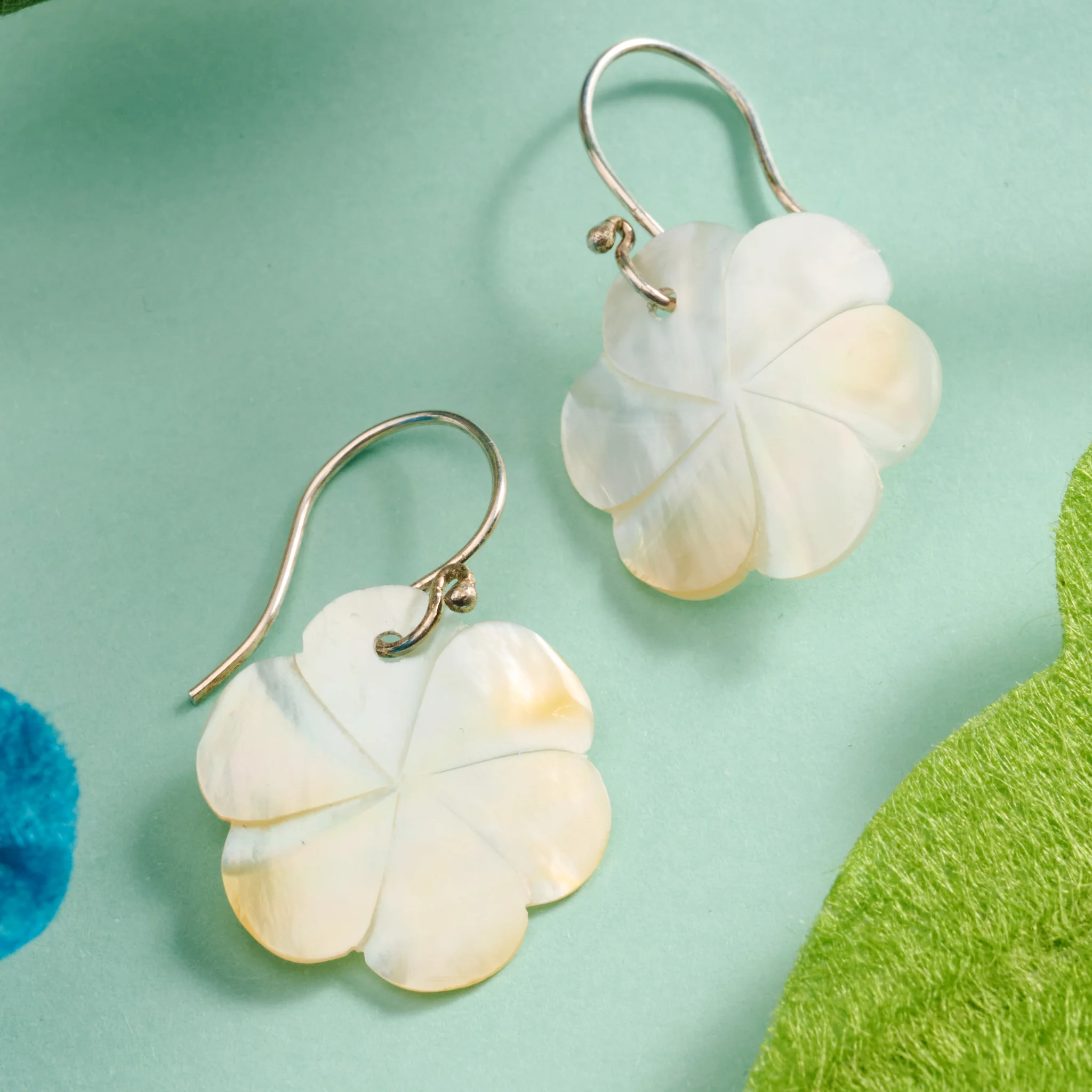 Seroja Mother of Pearl Earrings - Image 2