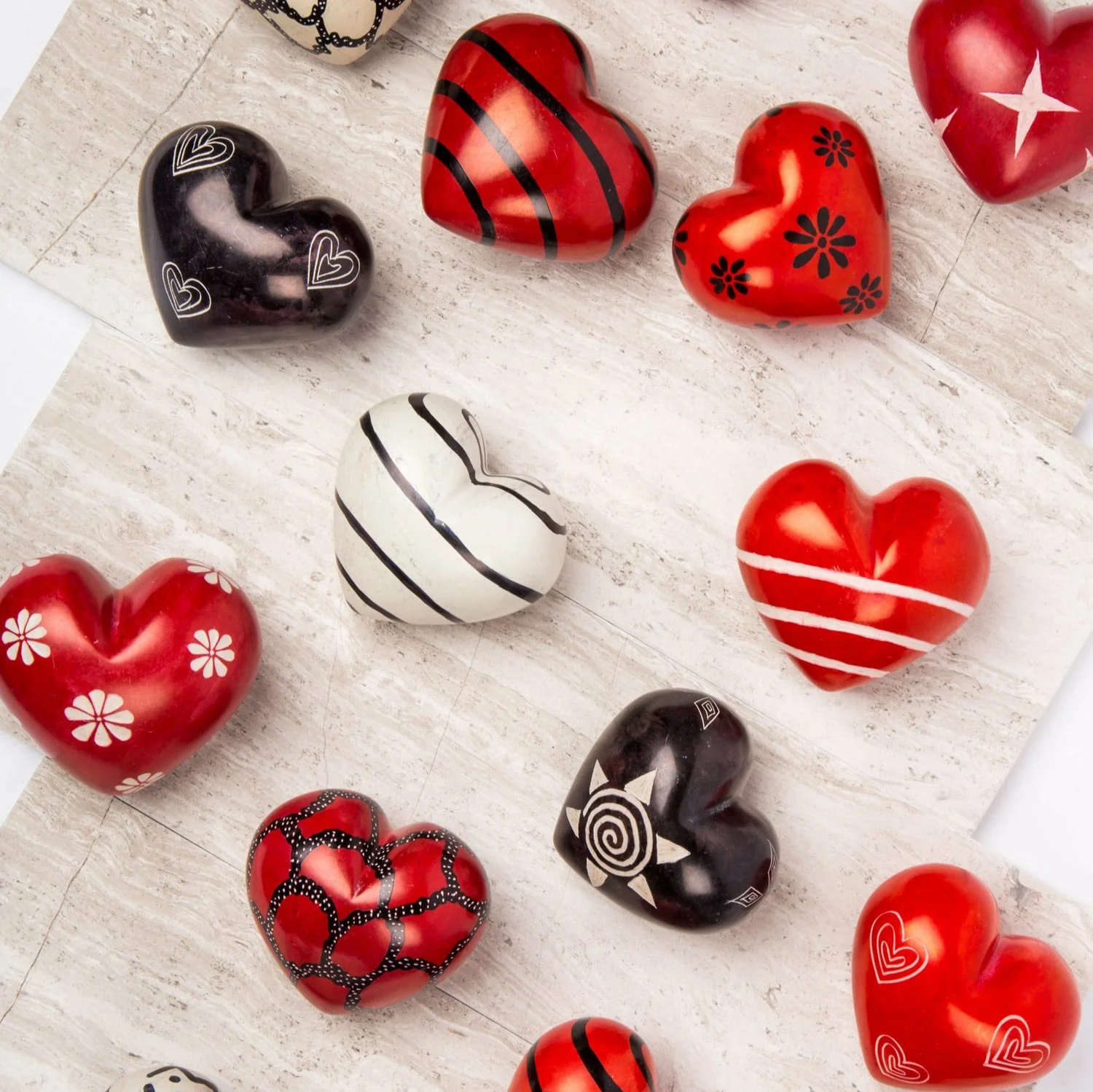 Share the Love Paperweight - Image 3