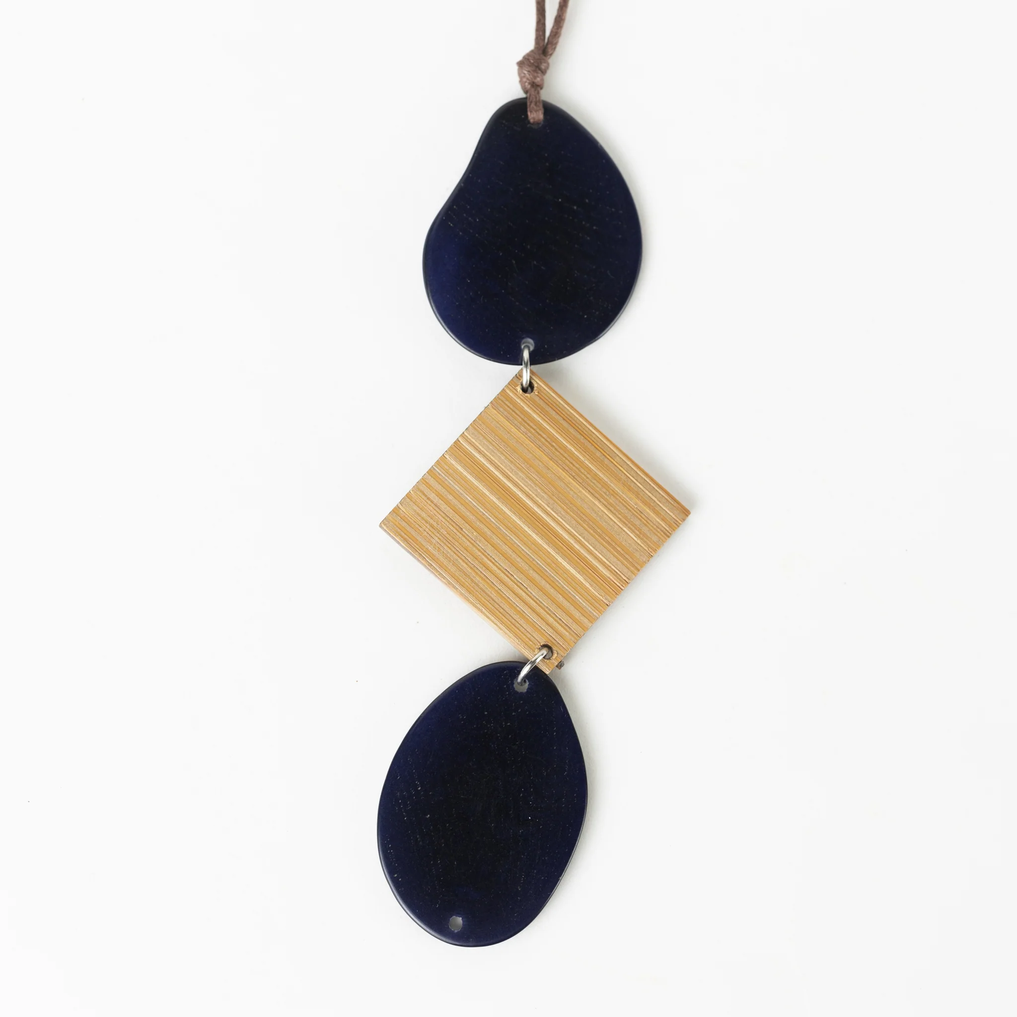 Sierra Tagua Pendant Necklace - Image 3