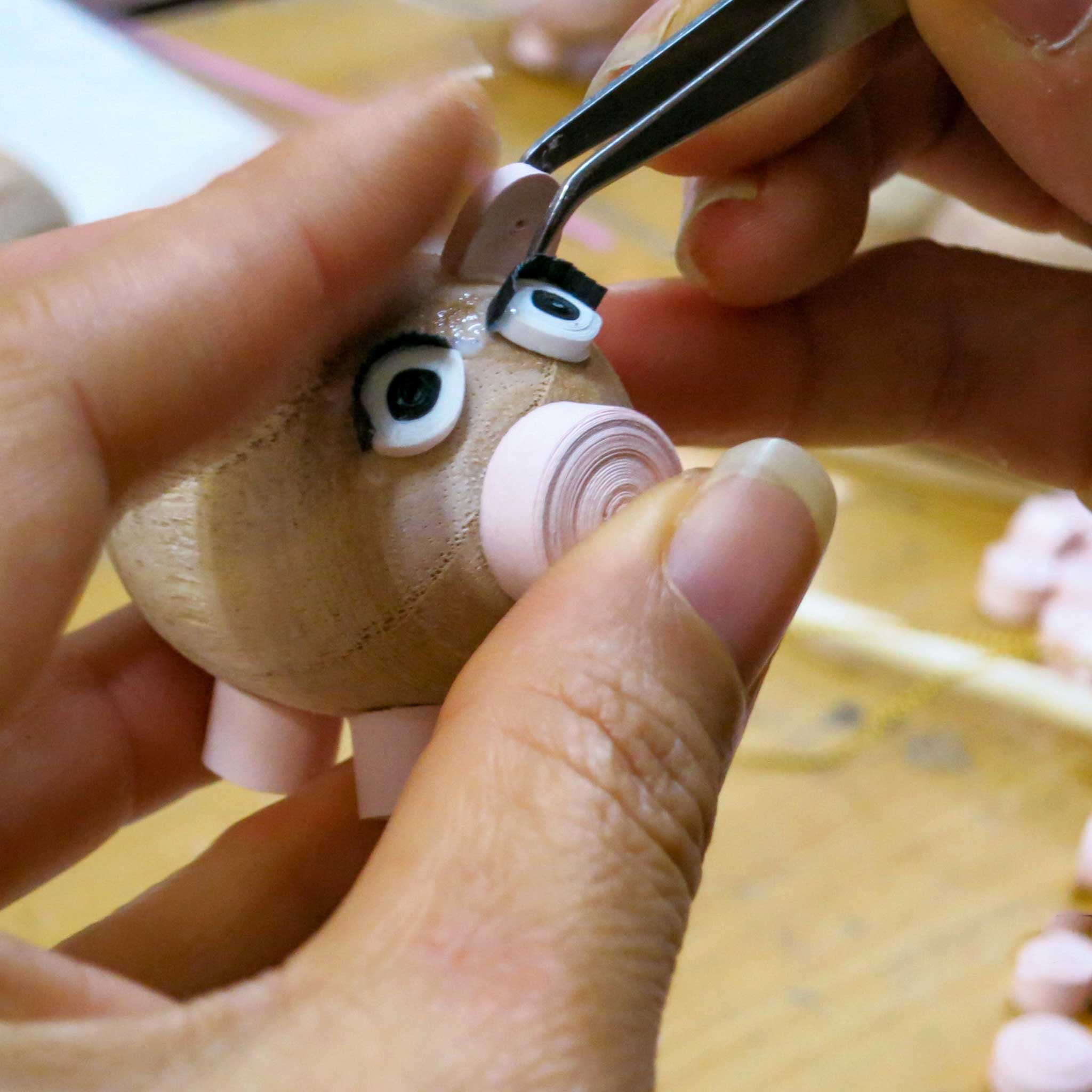 Smiling Pig Ornament - Image 2