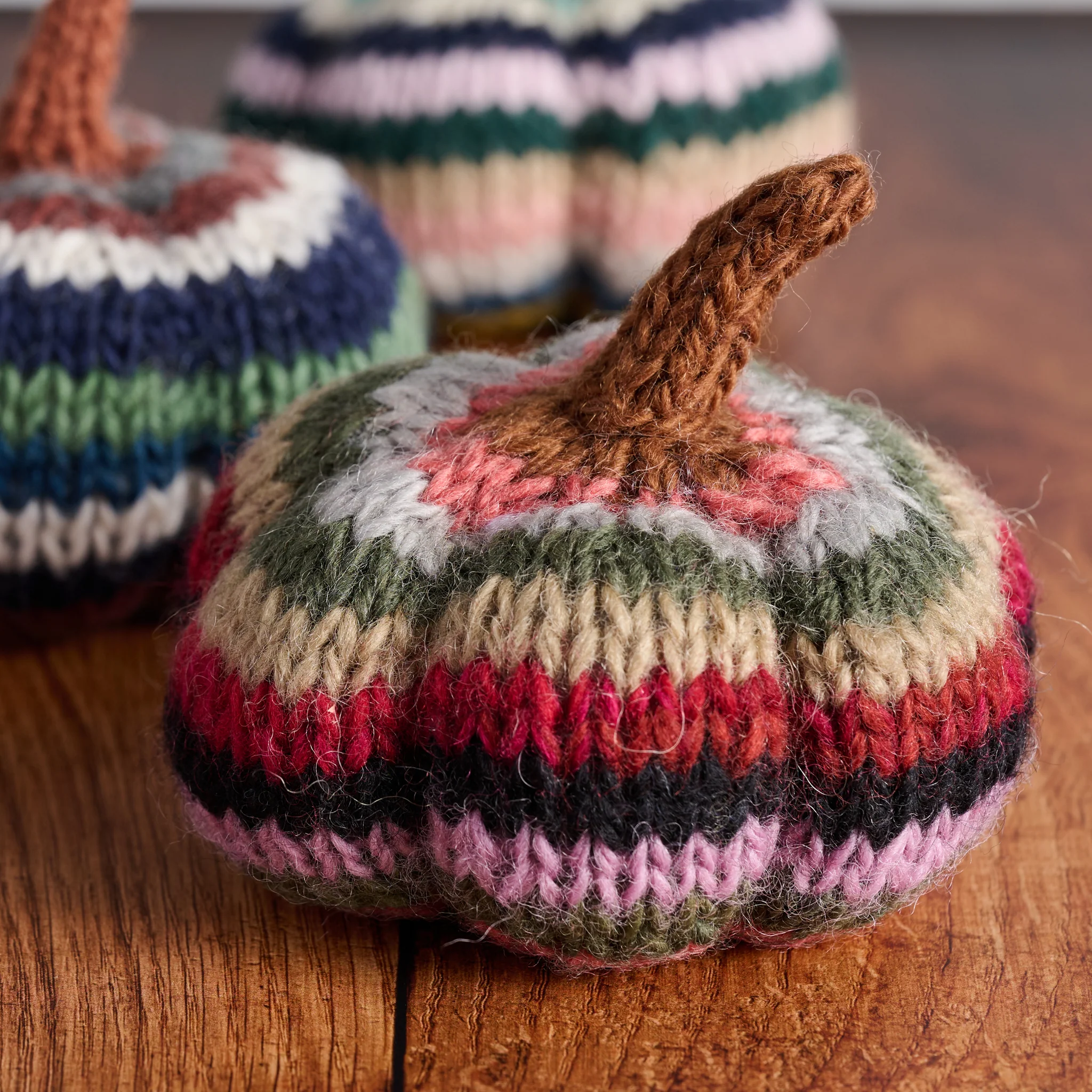 Spices & Stripes Wool Pumpkin - Image 3