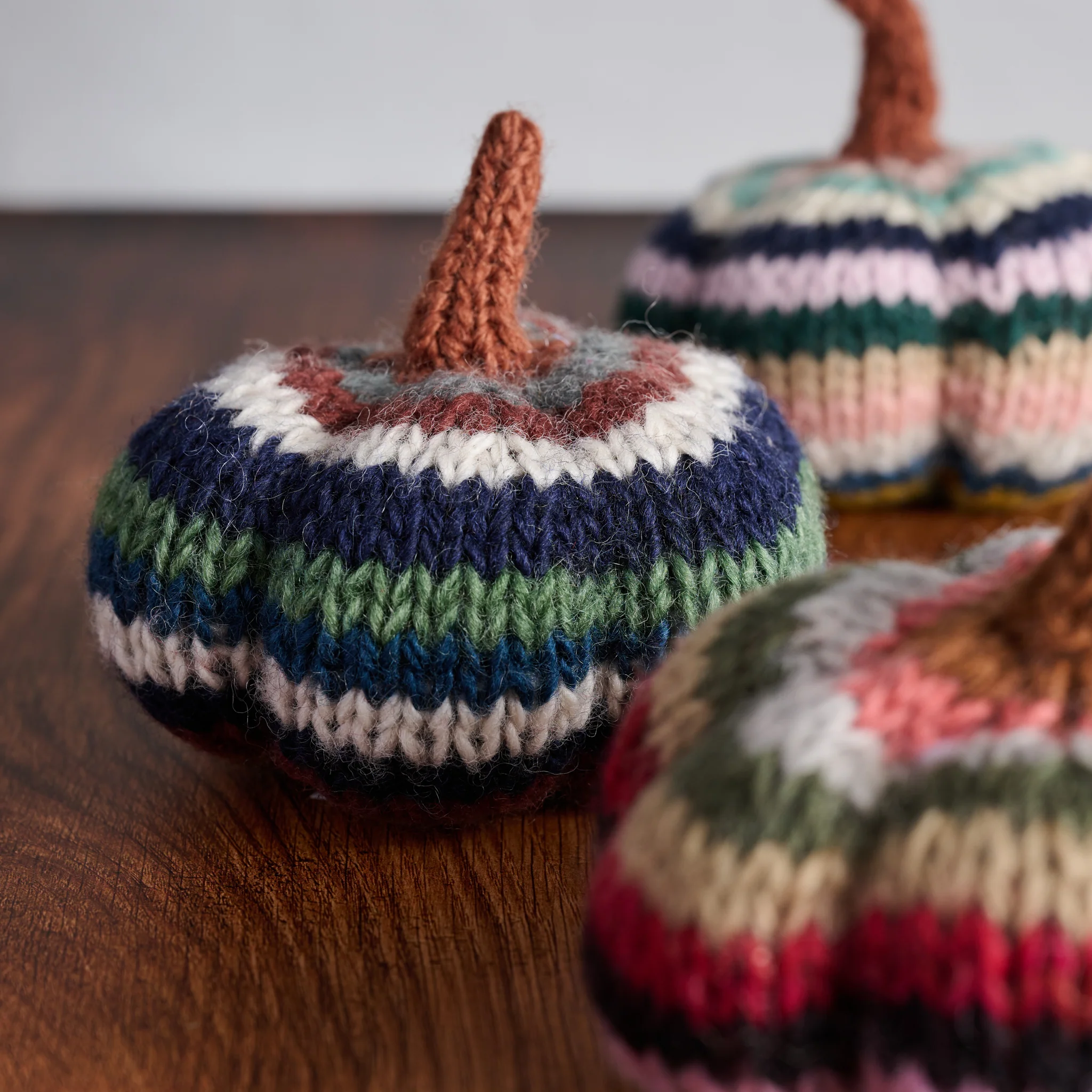 Spices & Stripes Wool Pumpkin - Image 4