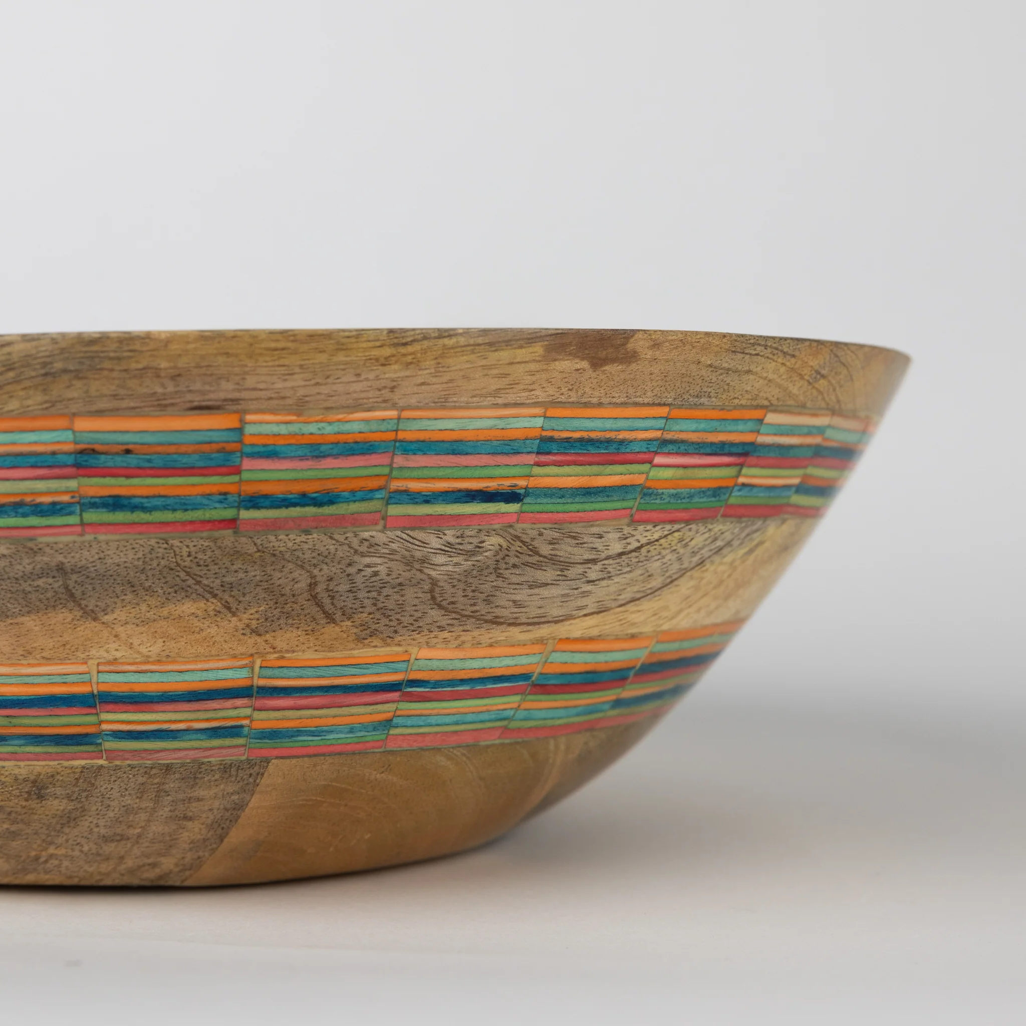 Striped Mango Wood Salad Bowl - Image 3