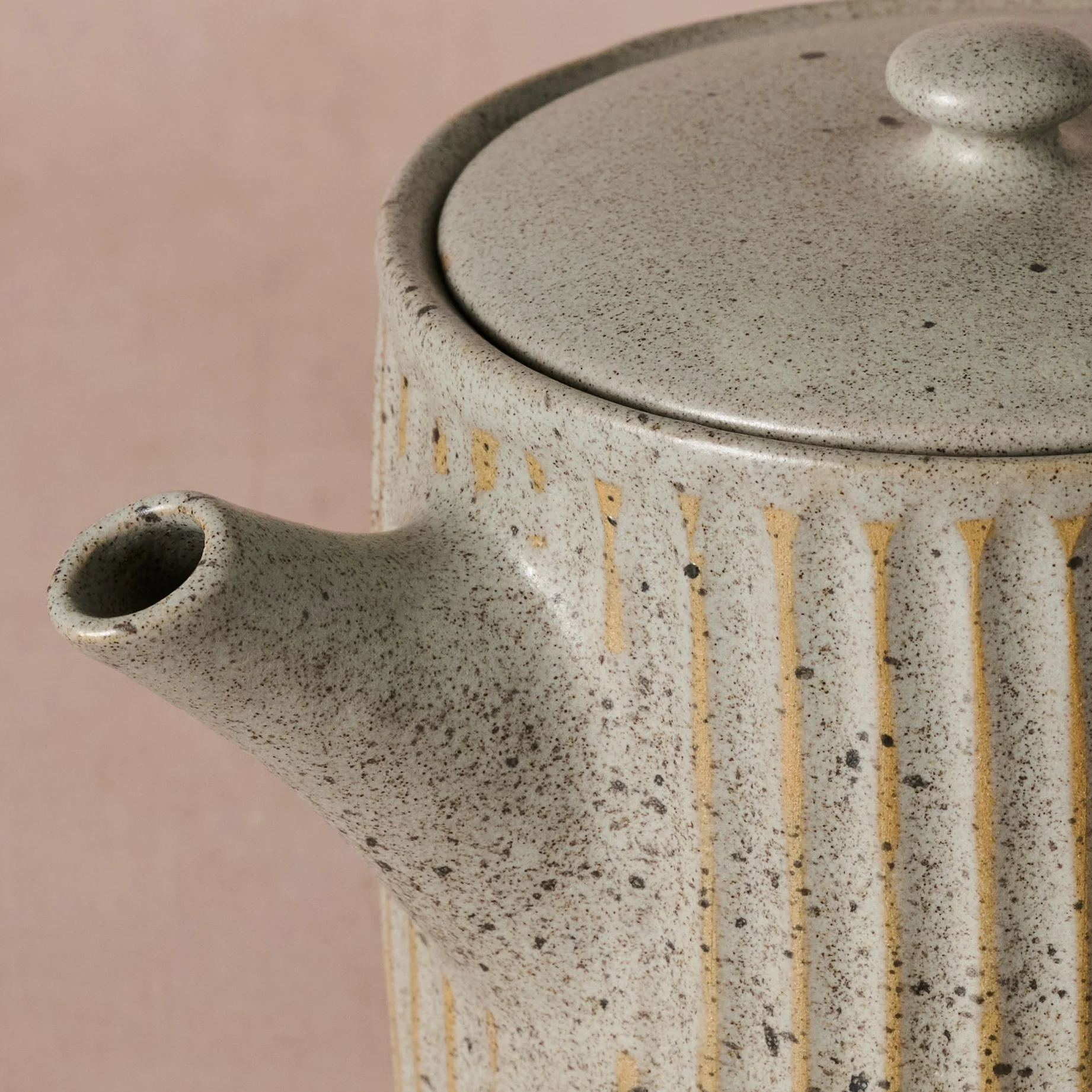 Sundara Fluted Ceramic Teapot - Image 4