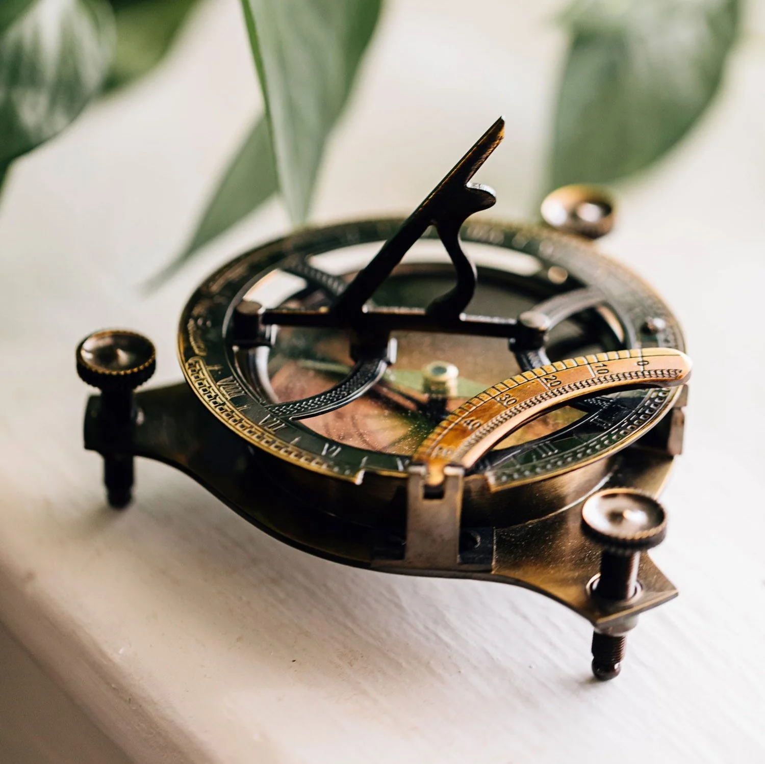 Sundial Compass - Image 3