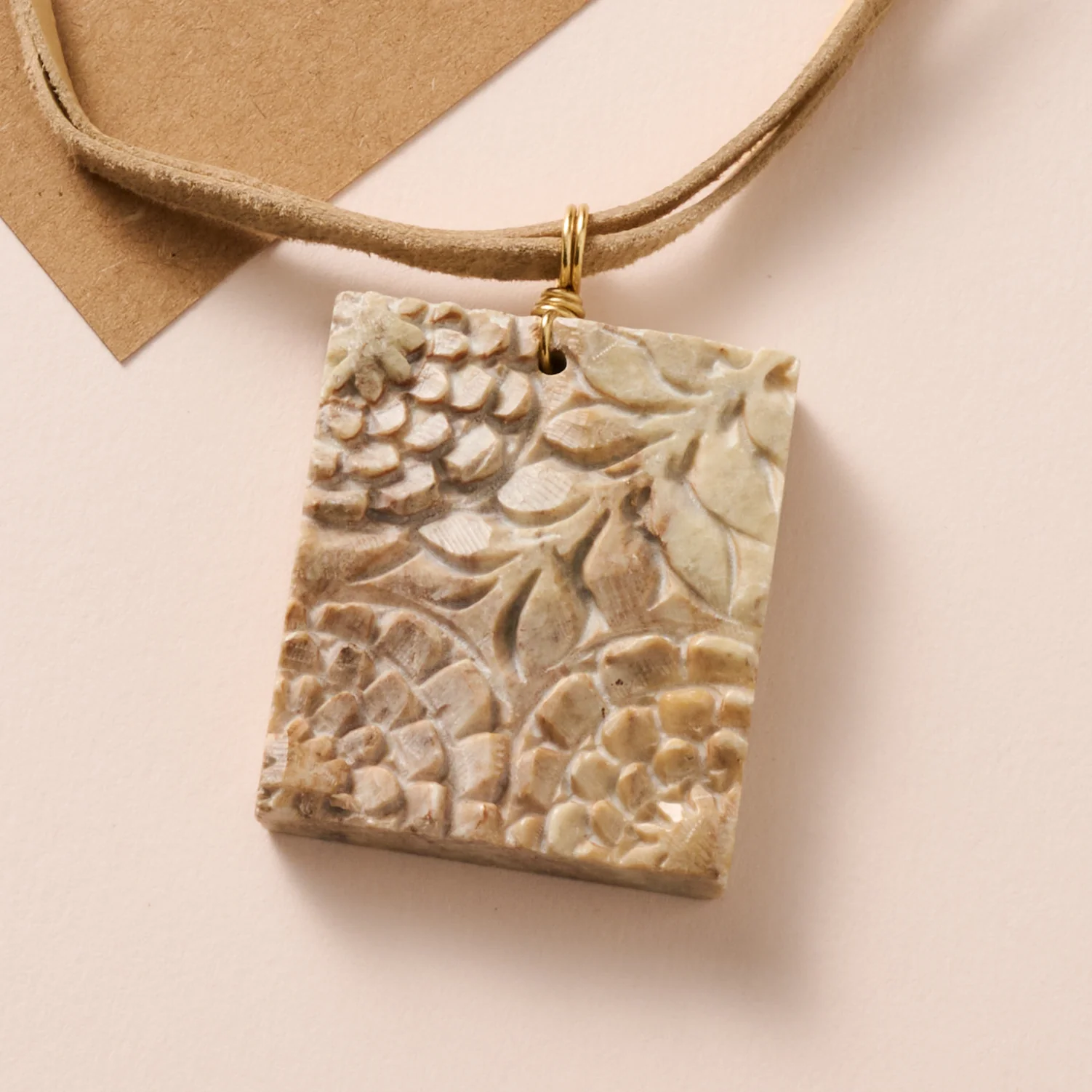 Tarasa Gorara Stone Pendant Necklace - Image 3