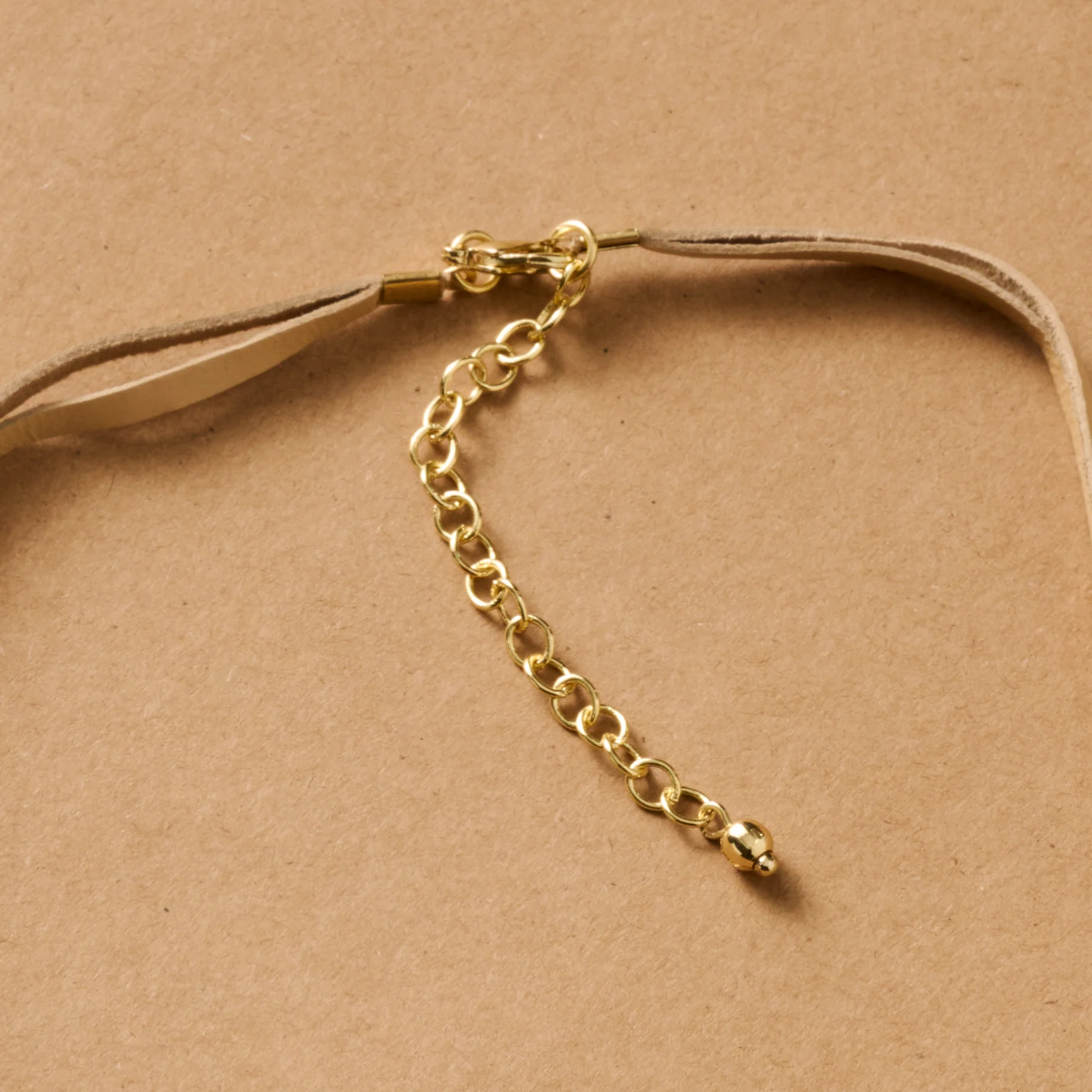Tarasa Gorara Stone Pendant Necklace - Image 4