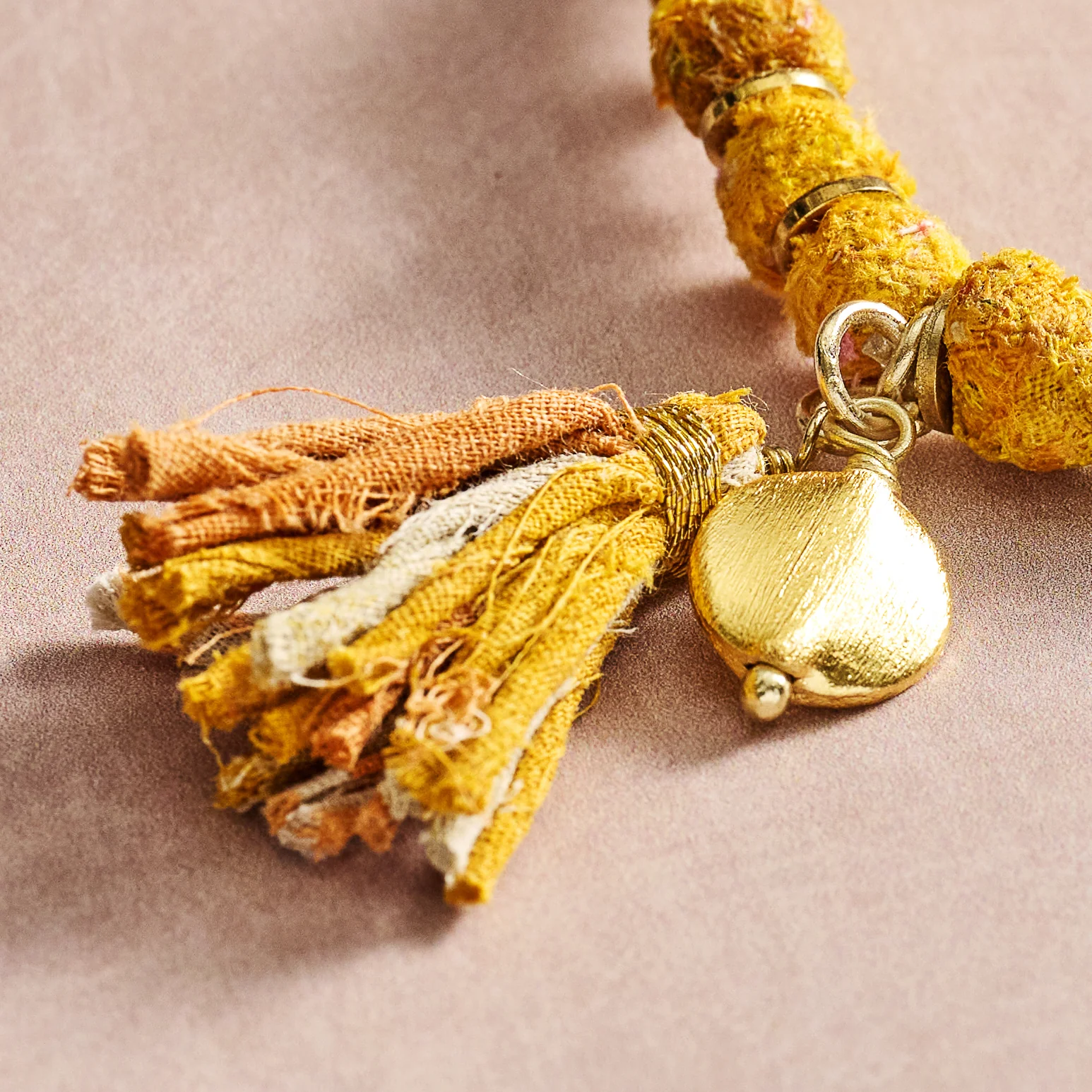 Tashi Sari Beaded Bracelet - Image 4