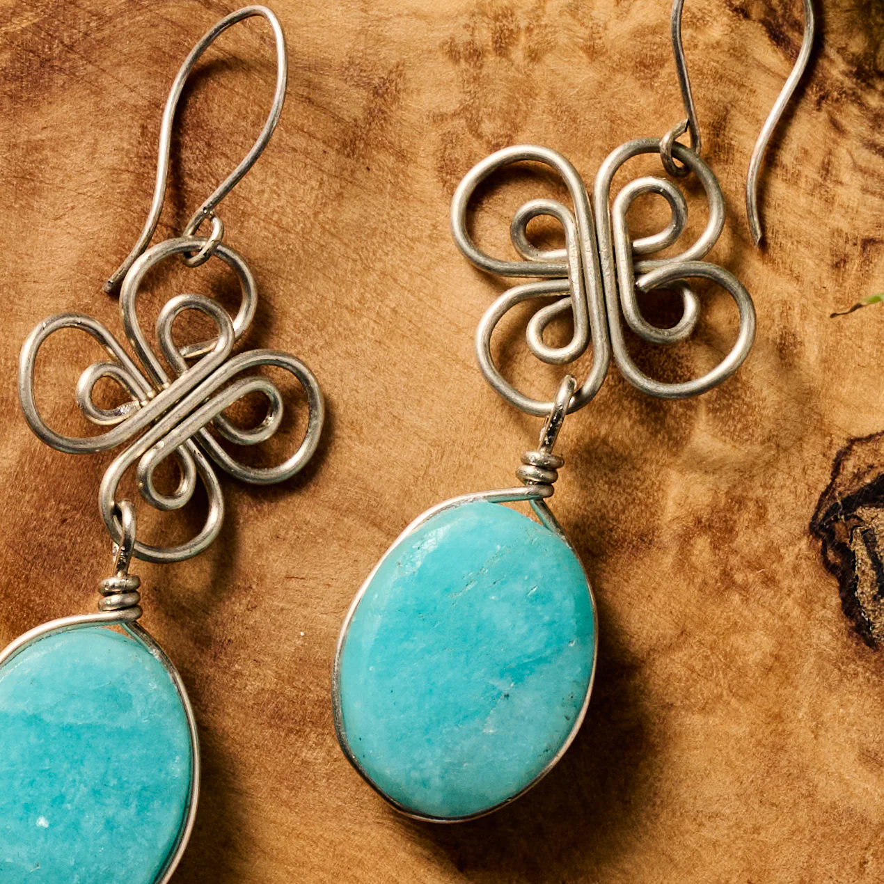 Trebol Amazonite Dangle Earrings - Image 4
