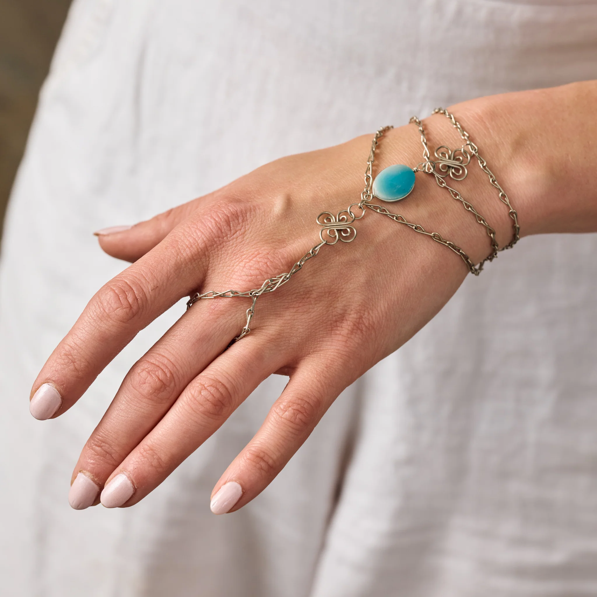 Trebol Amazonite Ring & Hand Chain Bracelet - Image 2