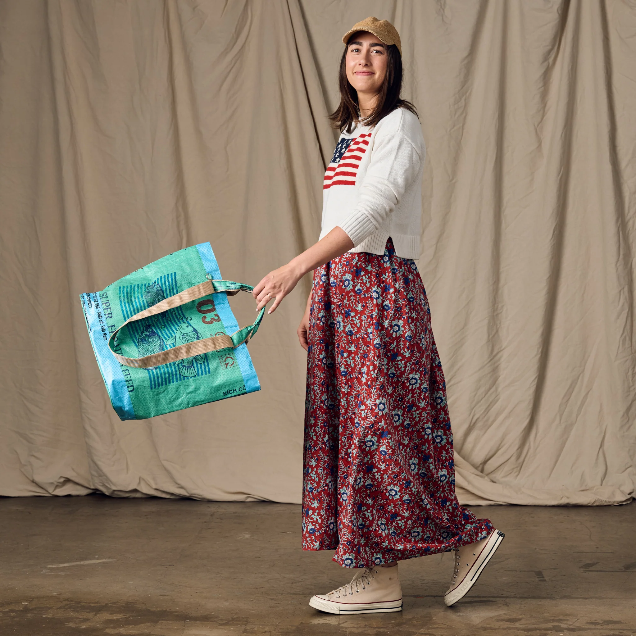 Trei Recycled Feed Bag Lined Tote - Image 3