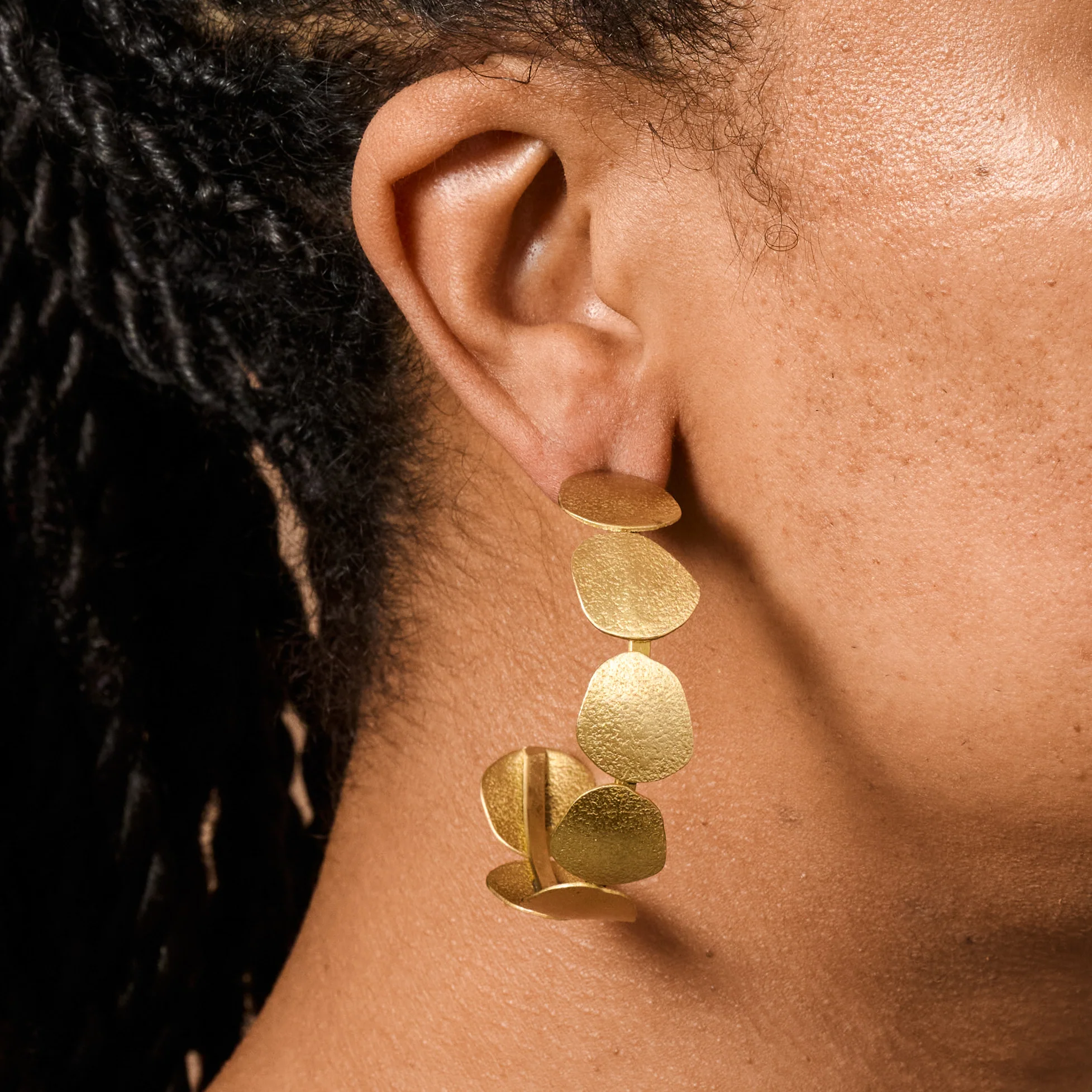 Yavi Hammered Brass Disc Earrings - Image 2
